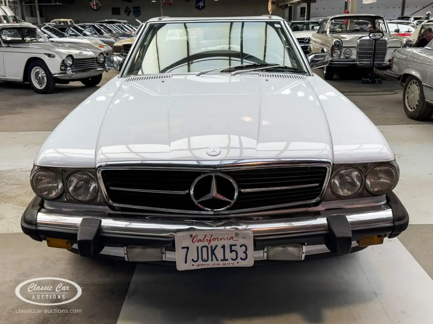 Mercedes-Benz 560 - ONLINE AUCTION Alb - 2