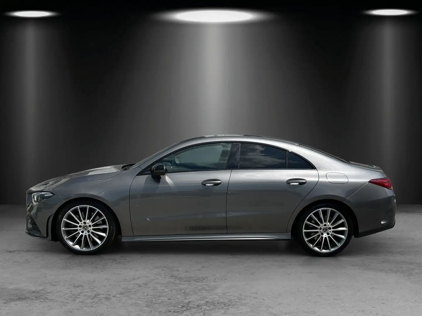 Mercedes-Benz CLA 250 4M Coupé AMG-LINE/PANO/DISTR./BURMESTER/ Grijs - 2