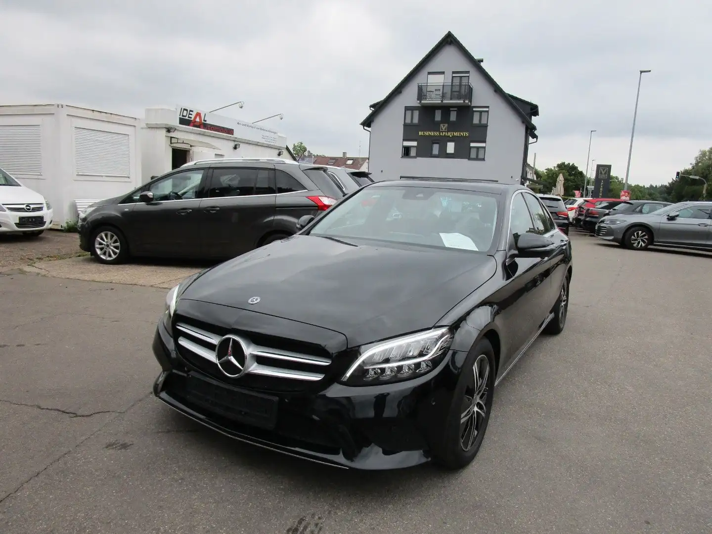 Mercedes-Benz C 220 d Lim. Avantgarde *Navi*LED*Kamera*KeylesGO Zwart - 1