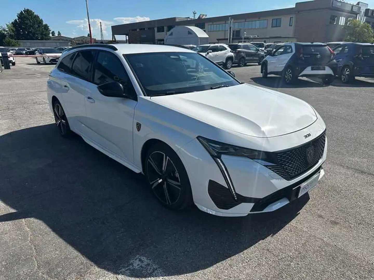 Peugeot 308 SW 1.5 bluehdi GT s&s 130 CV eat8 Bianco - 2
