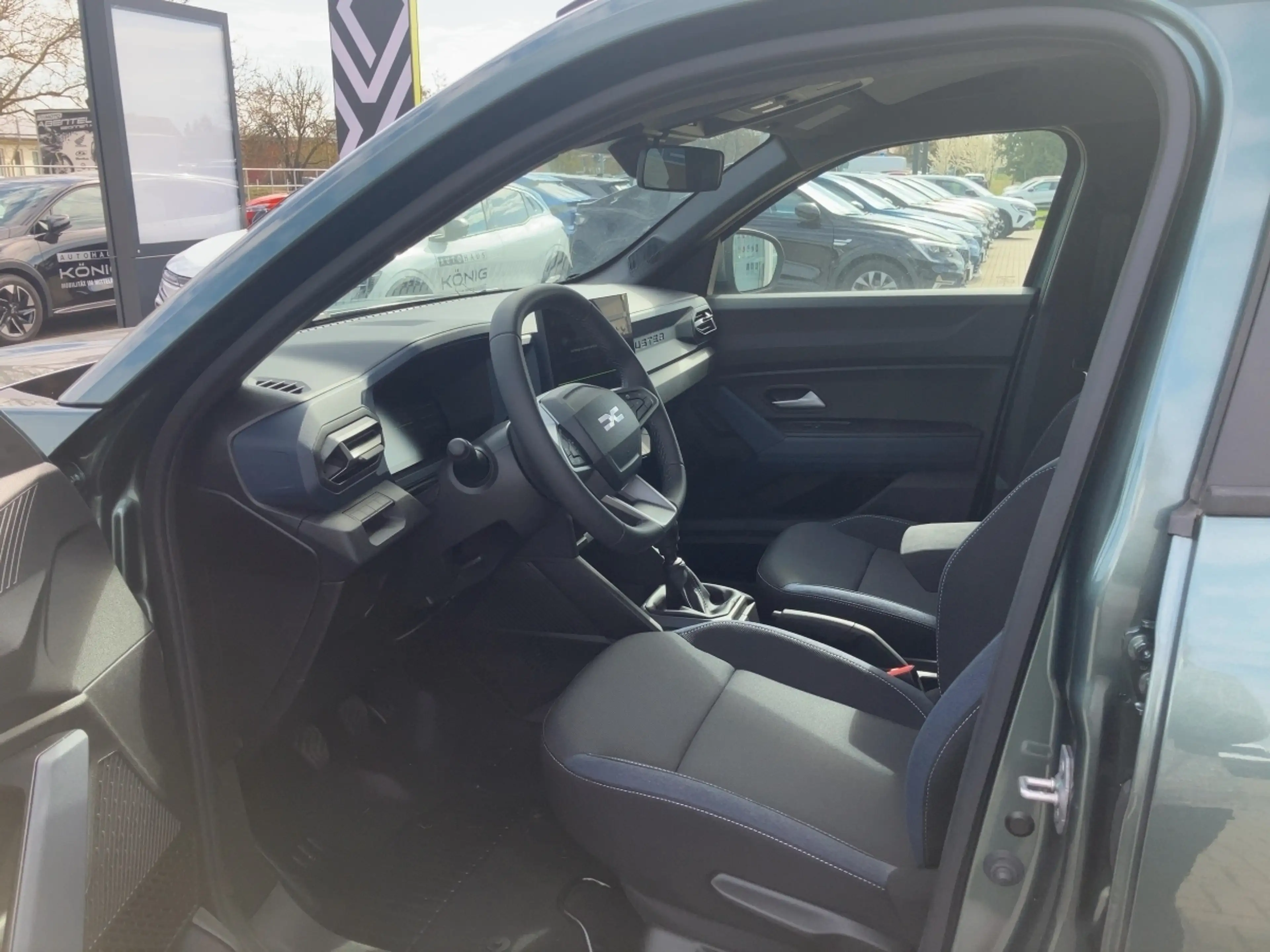 Dacia Duster Expression TCe 130 — photo 7