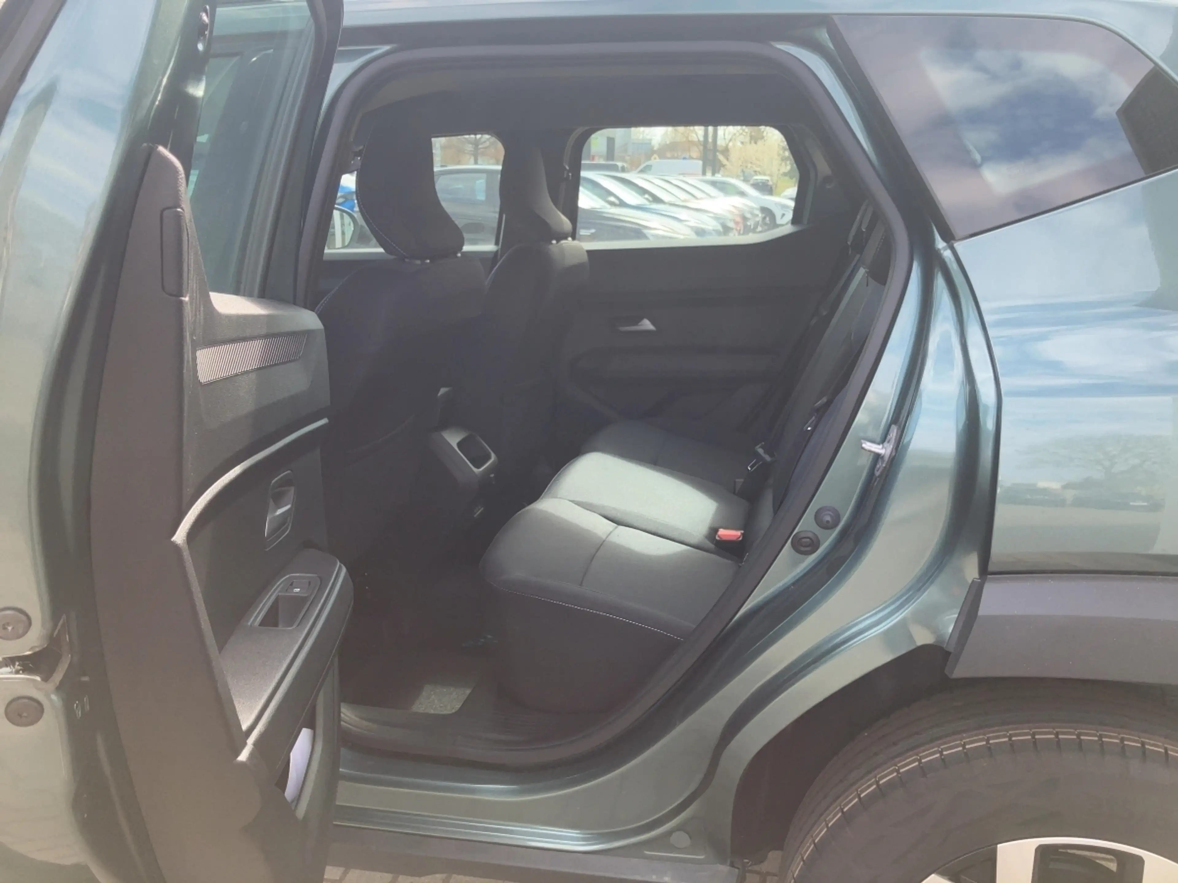 Dacia Duster Expression TCe 130 — photo 8