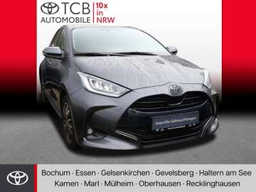 Yaris HSD Teamplayer PDC KLIMA LM-Felgen BT SERVO