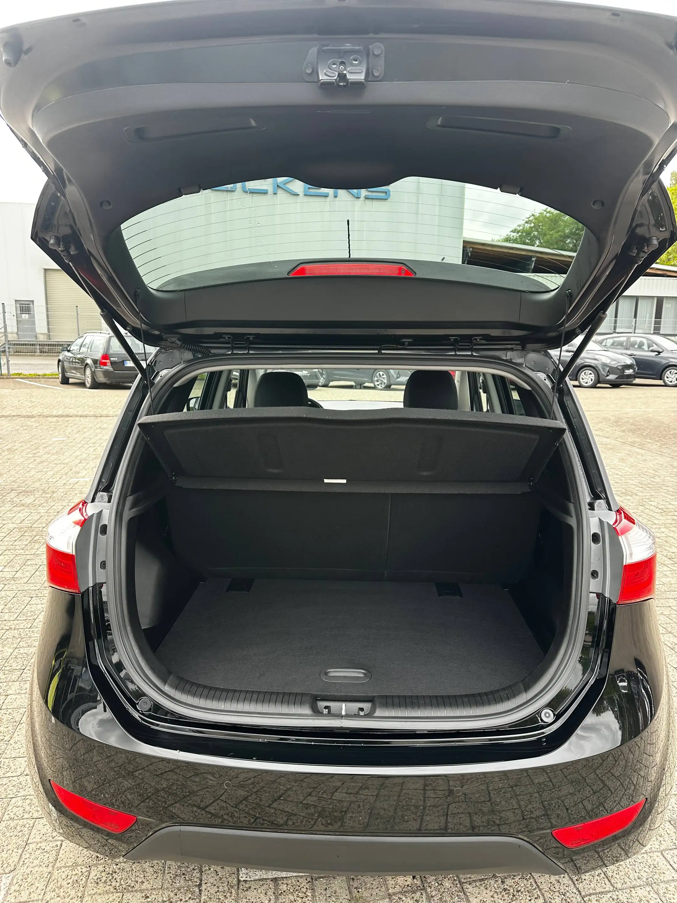 Hyundai iX20 1.4 Trend | Klima | Allwetter | AHK — photo 8