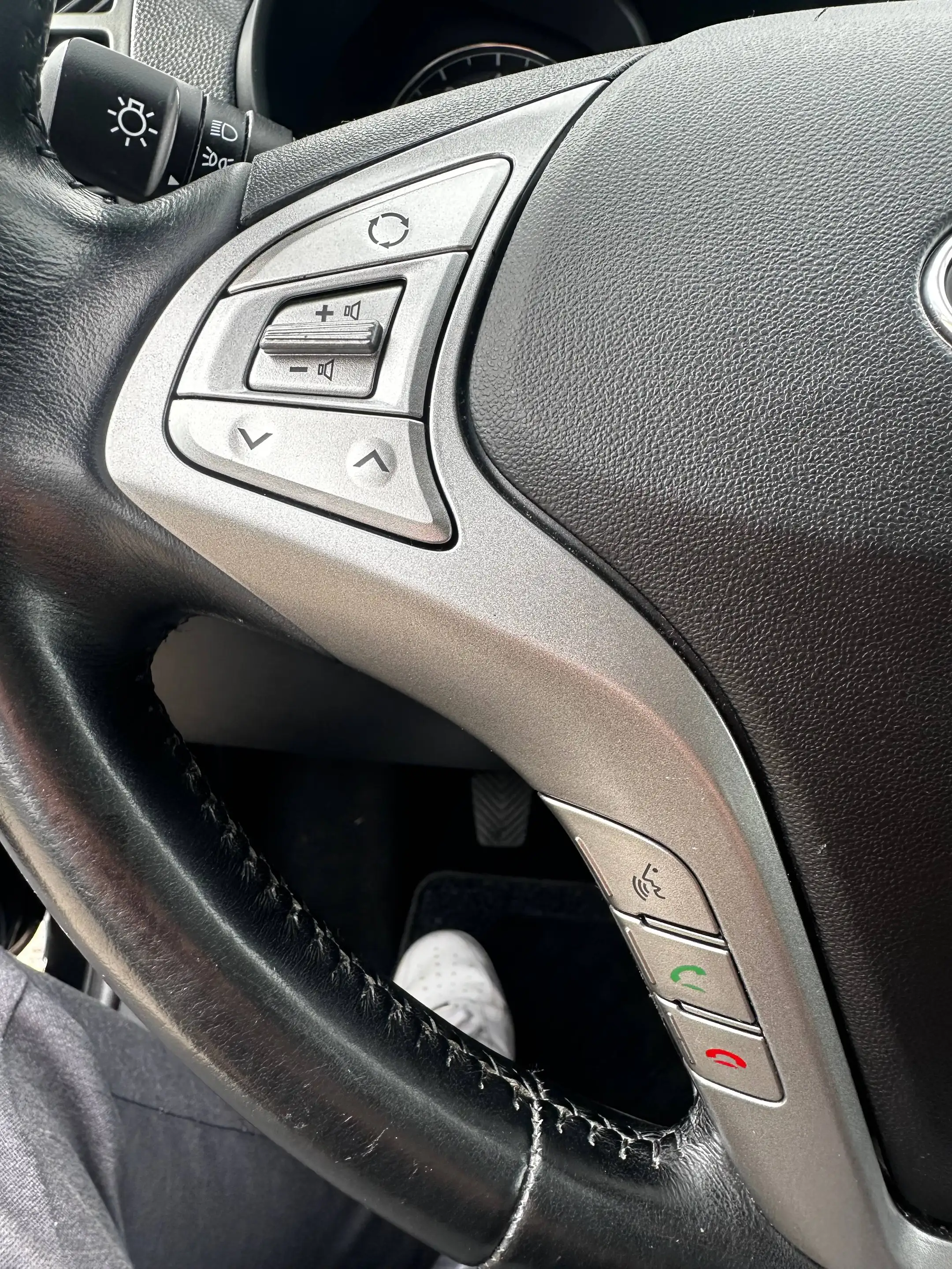 Hyundai iX20 1.4 Trend | Klima | Allwetter | AHK — photo 13