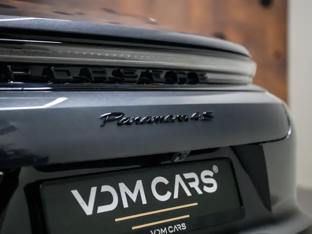 Porsche Panamera view 15