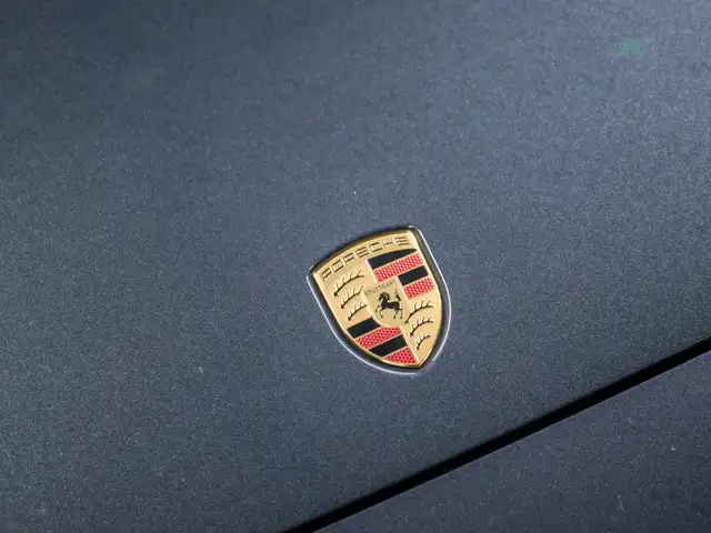 Porsche Panamera view 14