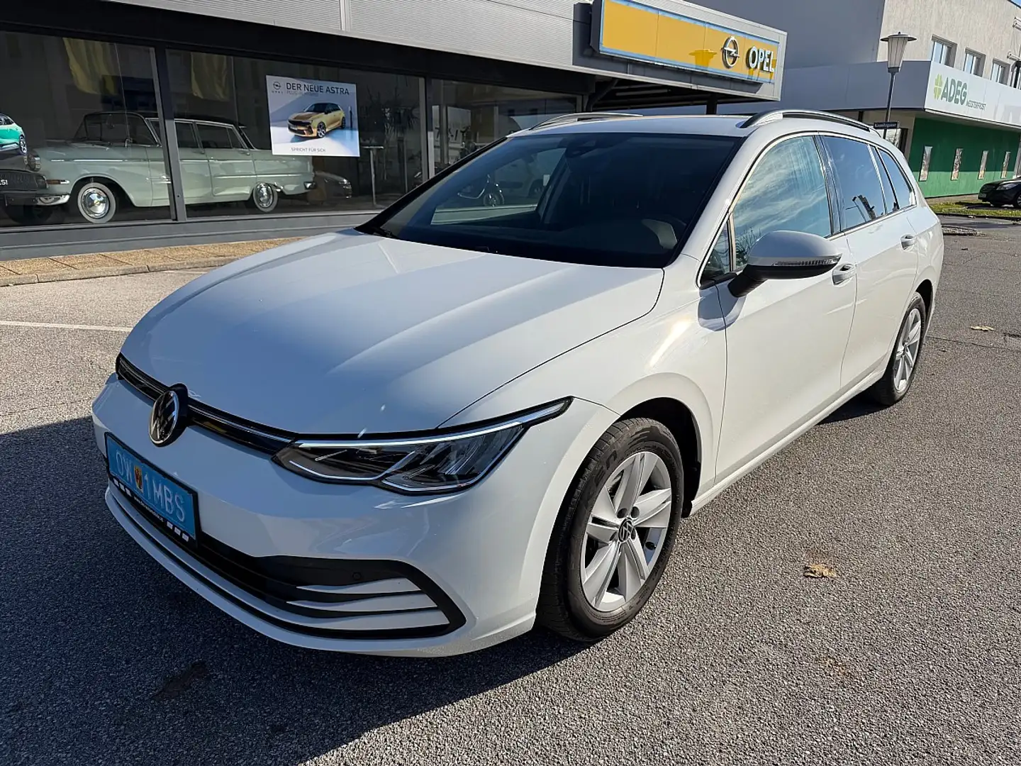 Volkswagen Golf Variant 1,0 eTSI Life DSG Blanco - 1