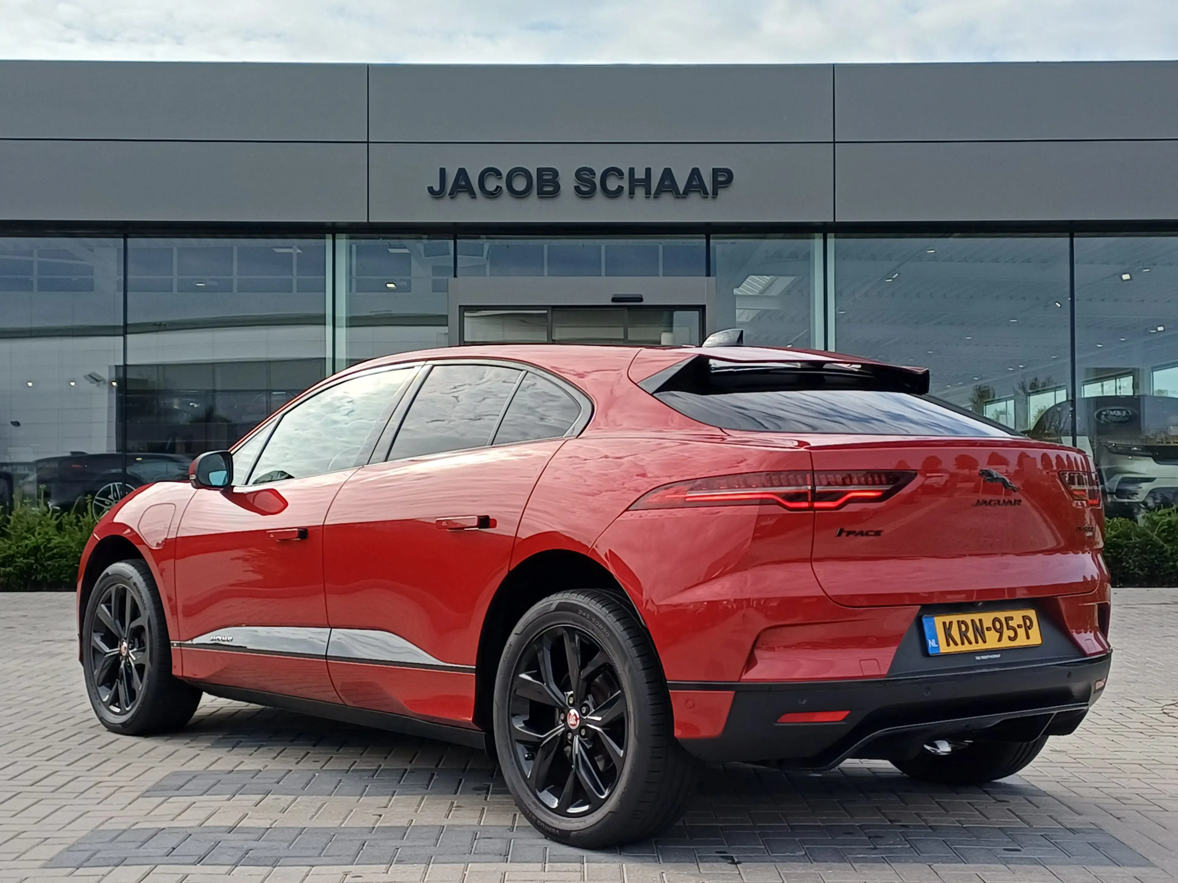 Jaguar I-Pace EV400 S 90 kWh | 3-FASE LADER | Panoramadak |  Mer — photo 5