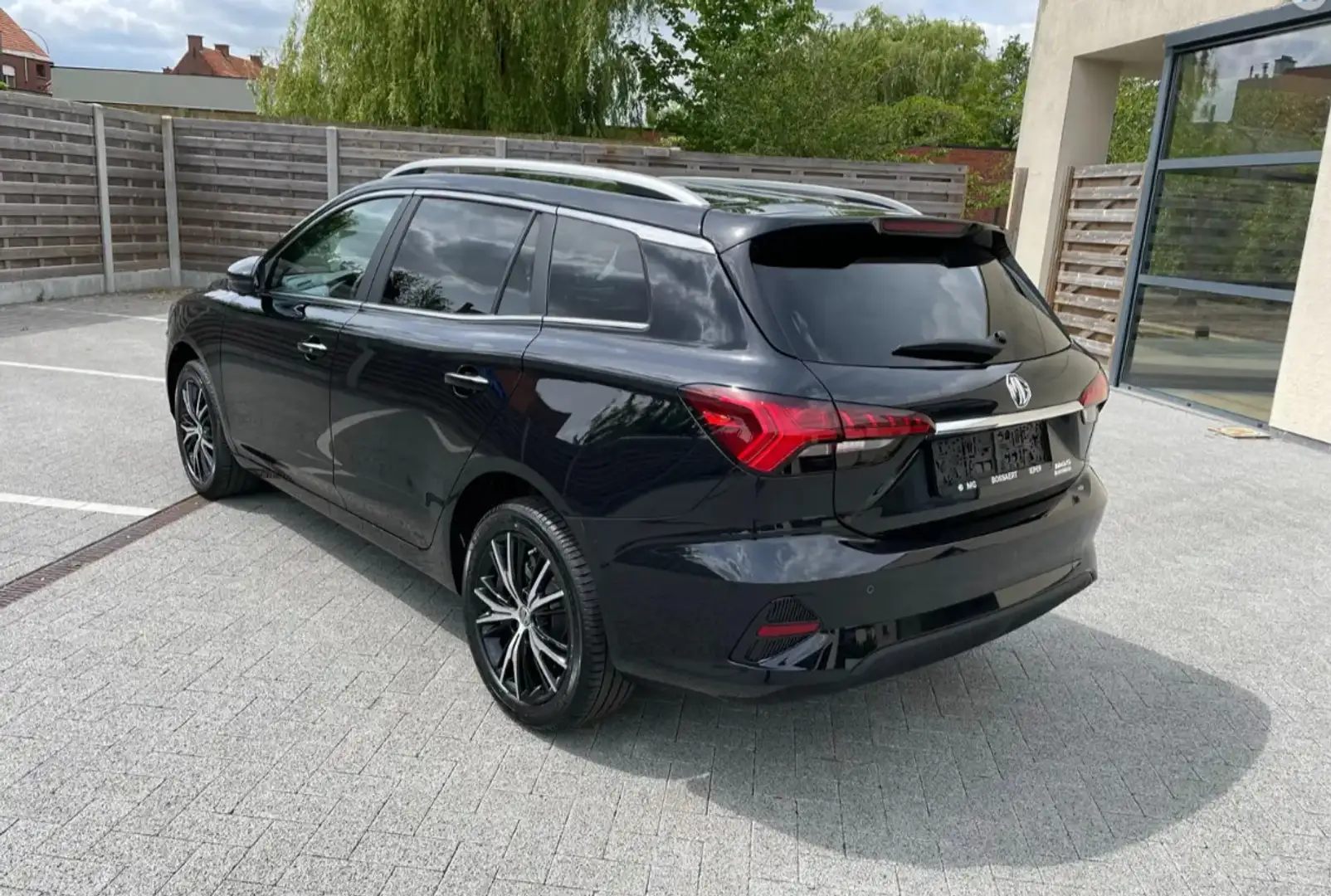 MG MG5 Electric Long Range Luxury 61 kWh MG 5 Long Range Negro - 2
