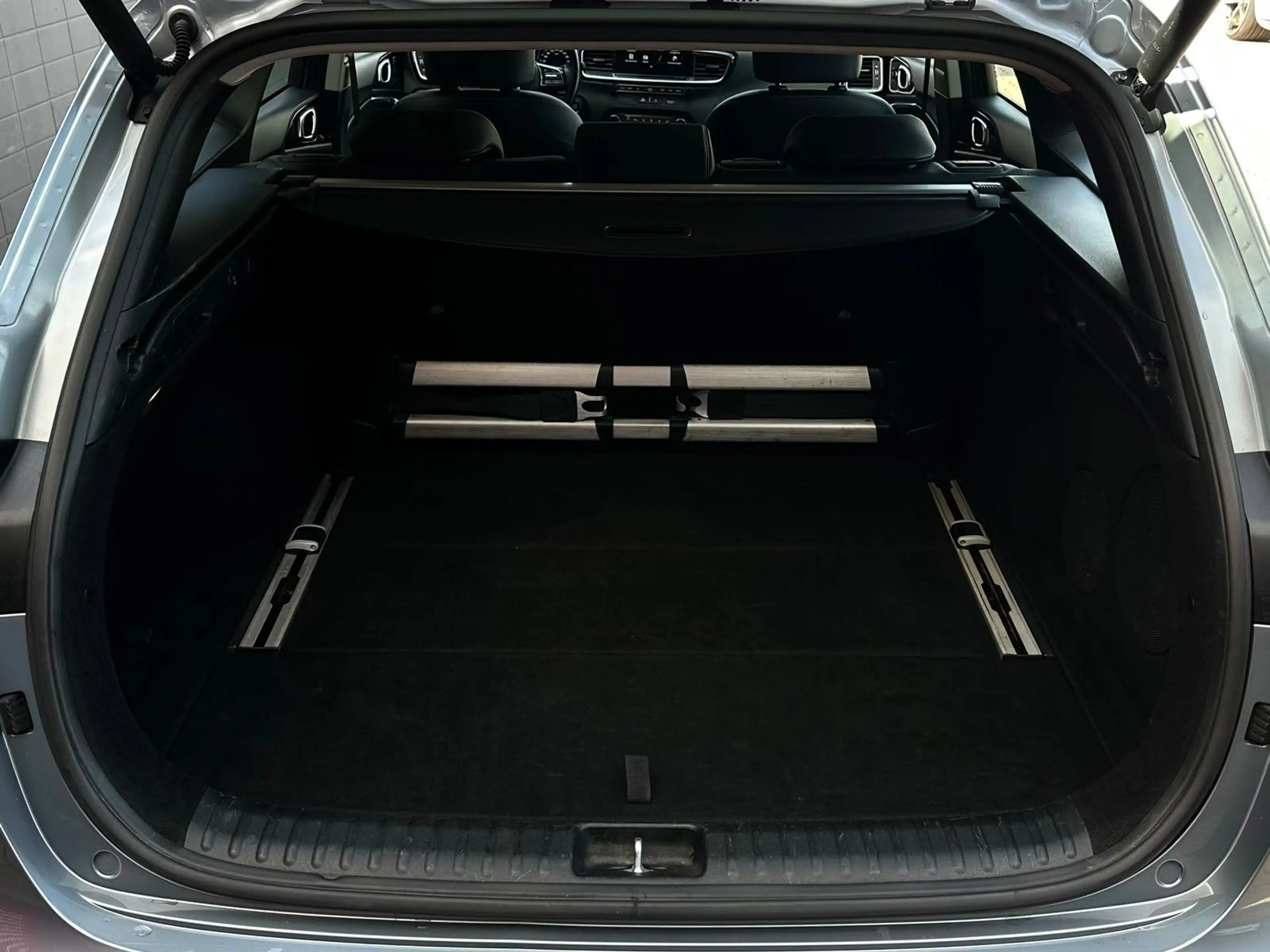 Kia Ceed SW / cee'd SW Ceed SW 1.4TGDI SPIRIT JBL#LED#4xSHZ#LH#NAV#KEYL — photo 7
