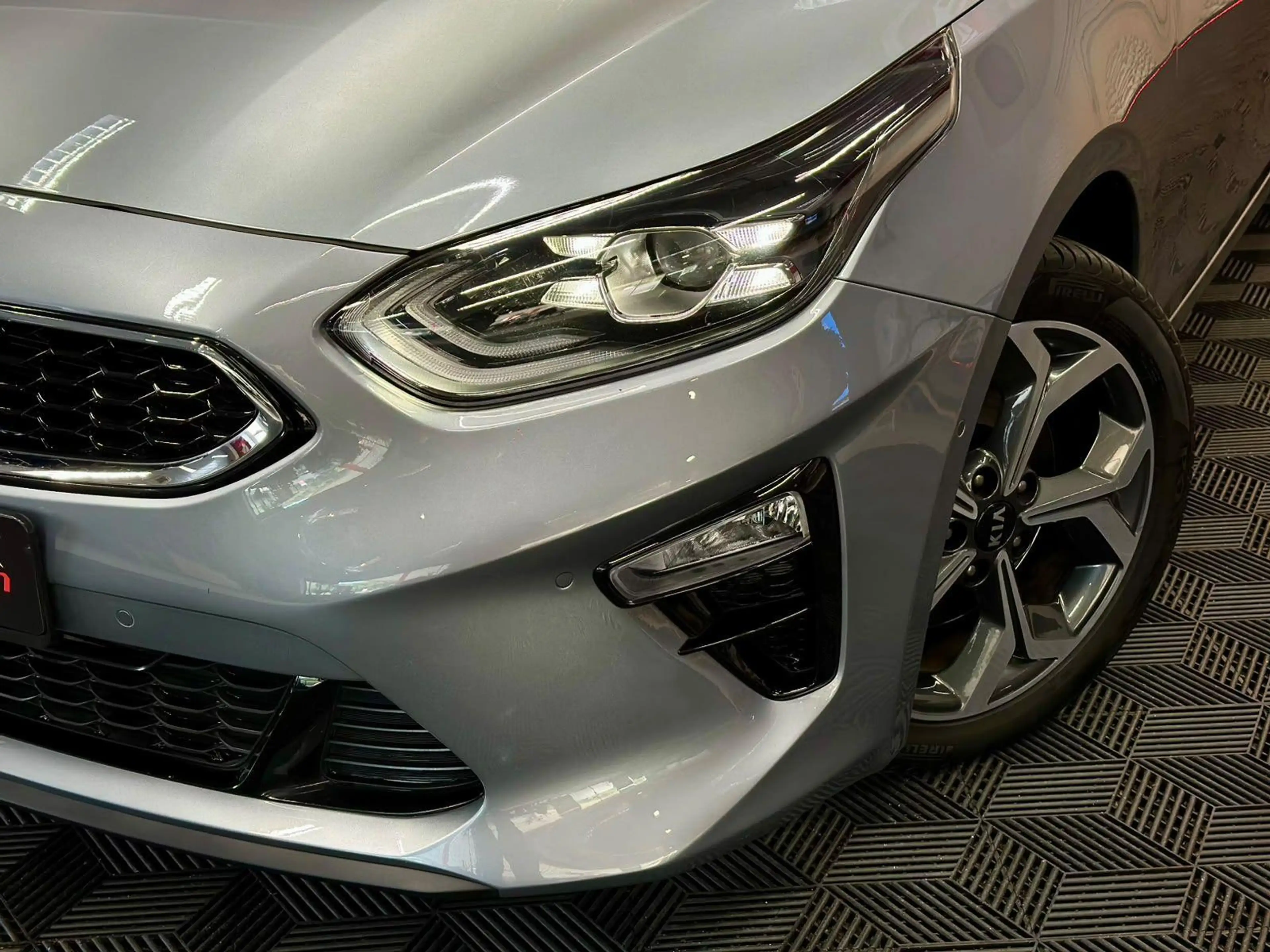 Kia Ceed SW / cee'd SW Ceed SW 1.4TGDI SPIRIT JBL#LED#4xSHZ#LH#NAV#KEYL — photo 9
