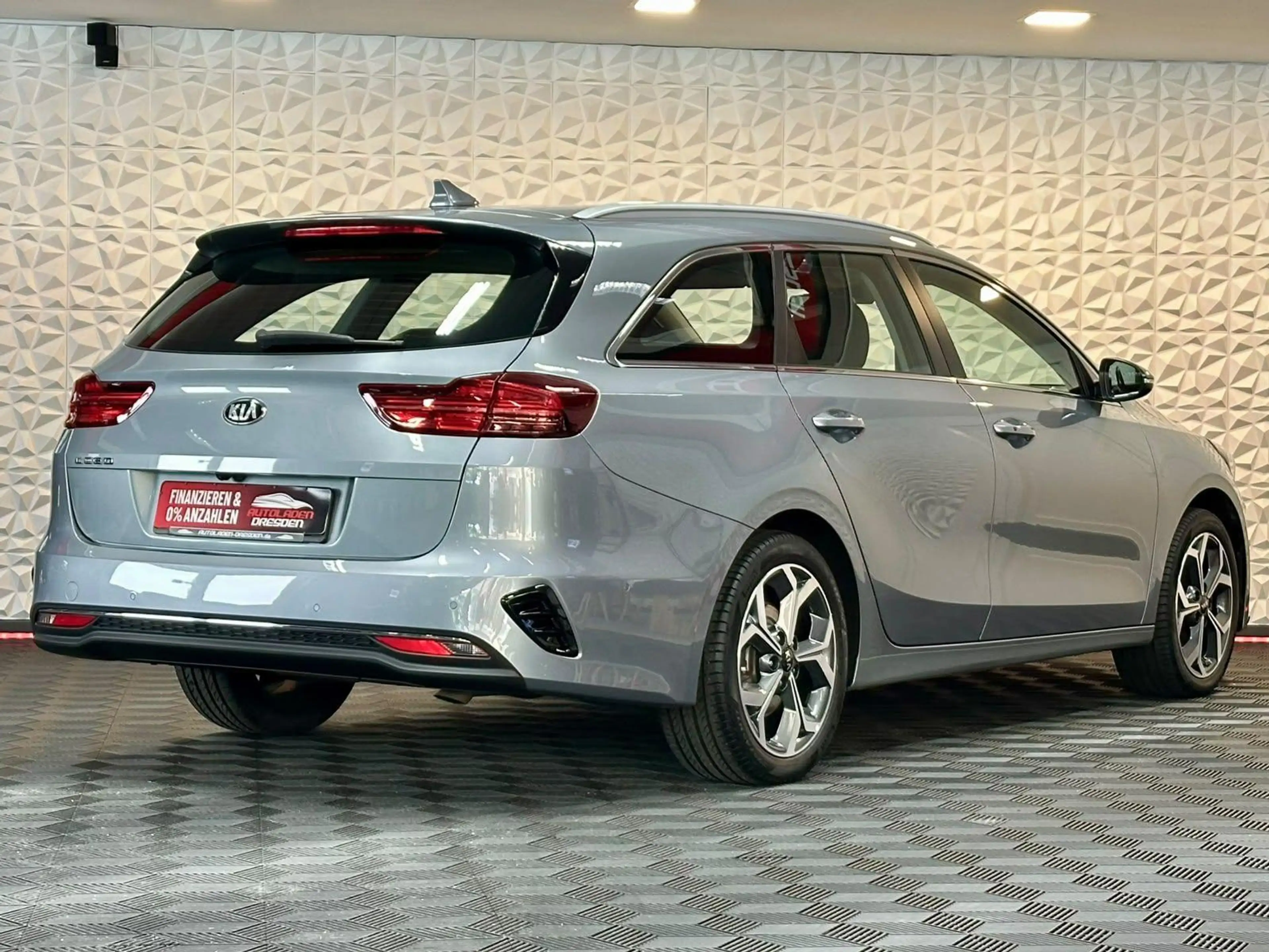 Kia Ceed SW / cee'd SW Ceed SW 1.4TGDI SPIRIT JBL#LED#4xSHZ#LH#NAV#KEYL — photo 8