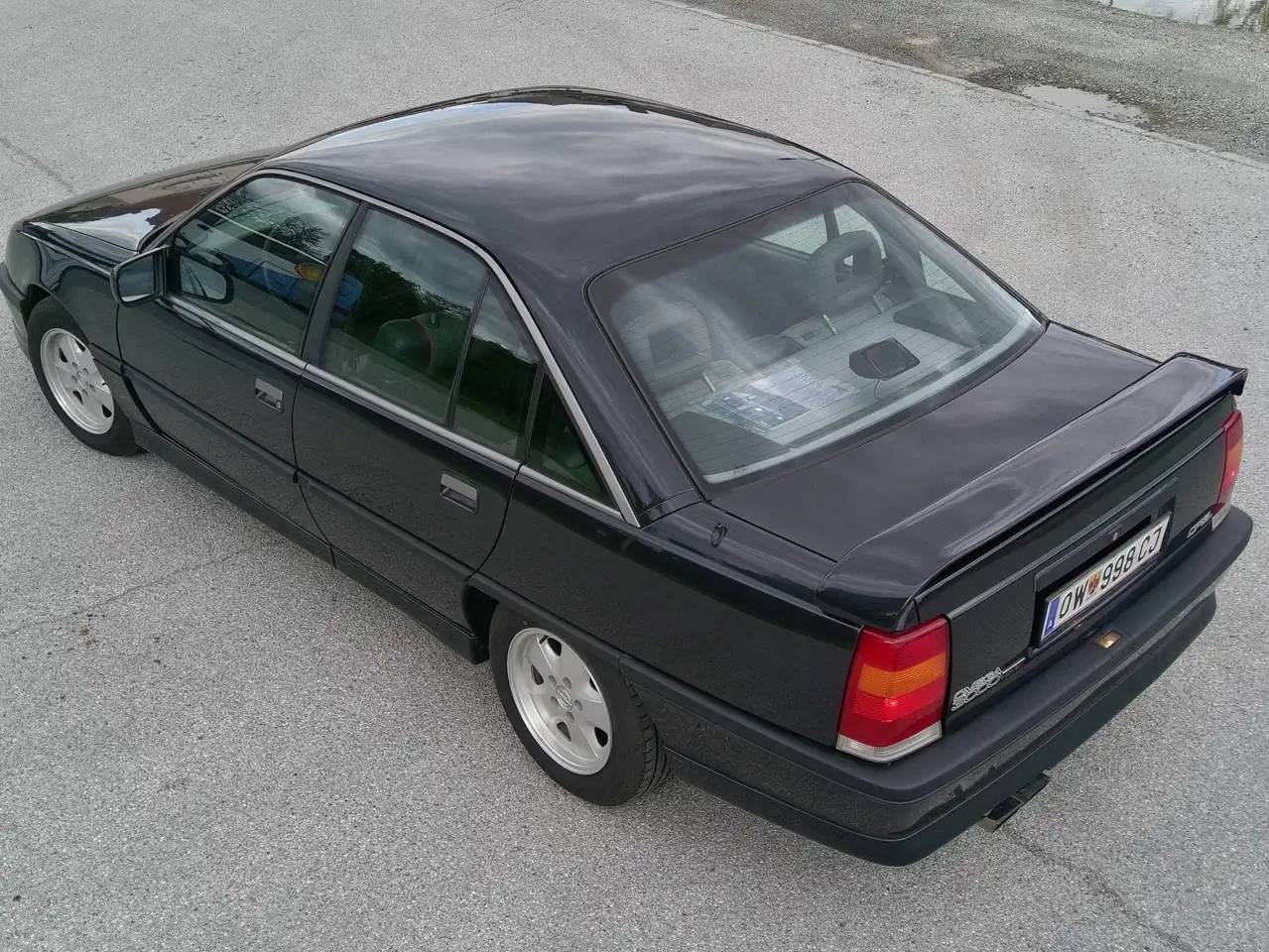 Opel Omega 3000 24V 3,0 i, foto 4