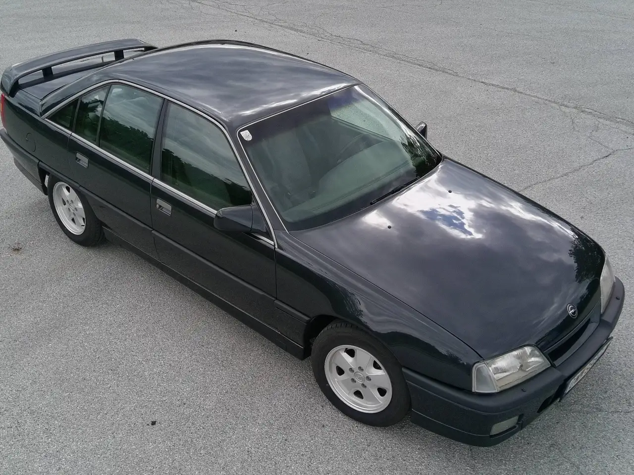 Opel Omega 3000 24V 3,0 i, foto 2