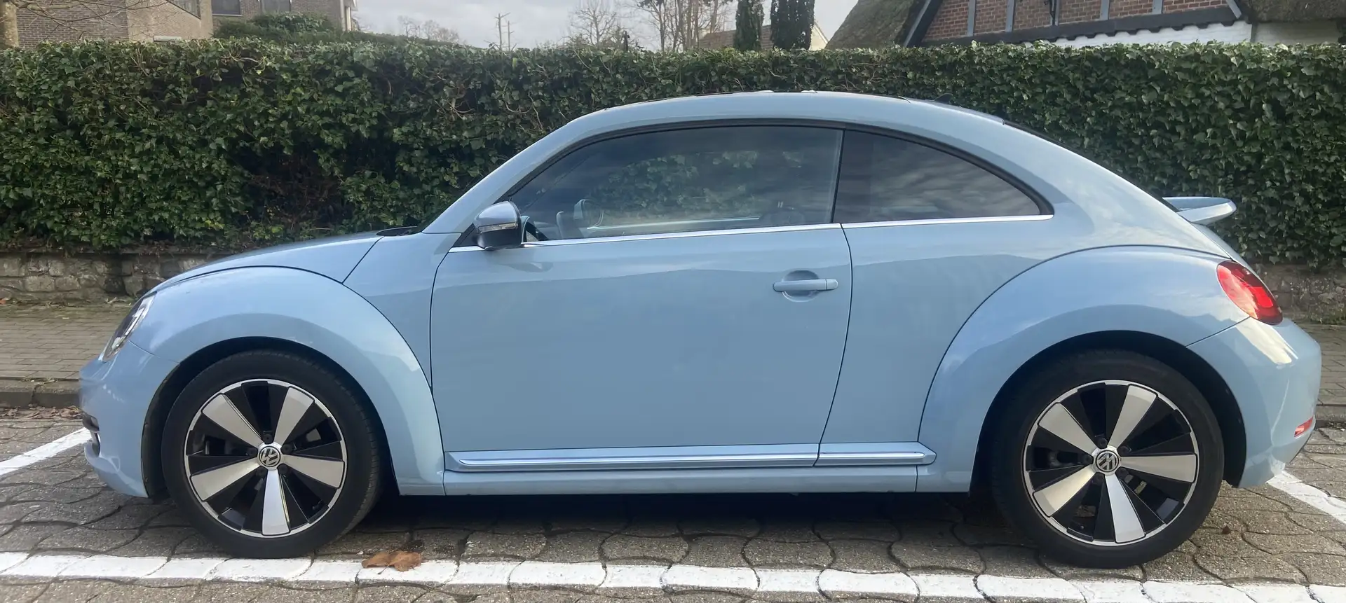 Volkswagen Beetle 1.6 CR TDi - 1