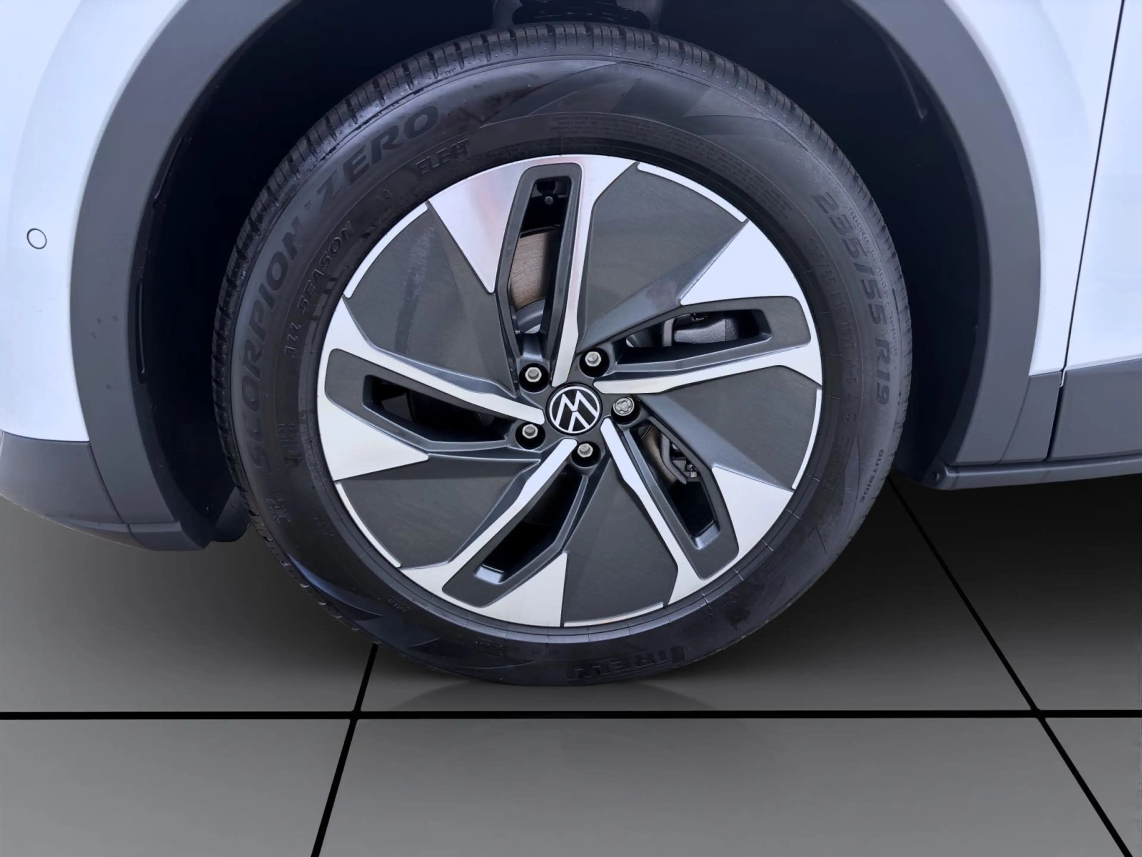 Volkswagen ID.4 PURE ENERGY AHK NAVI KAMERA SITZHZG — photo 9