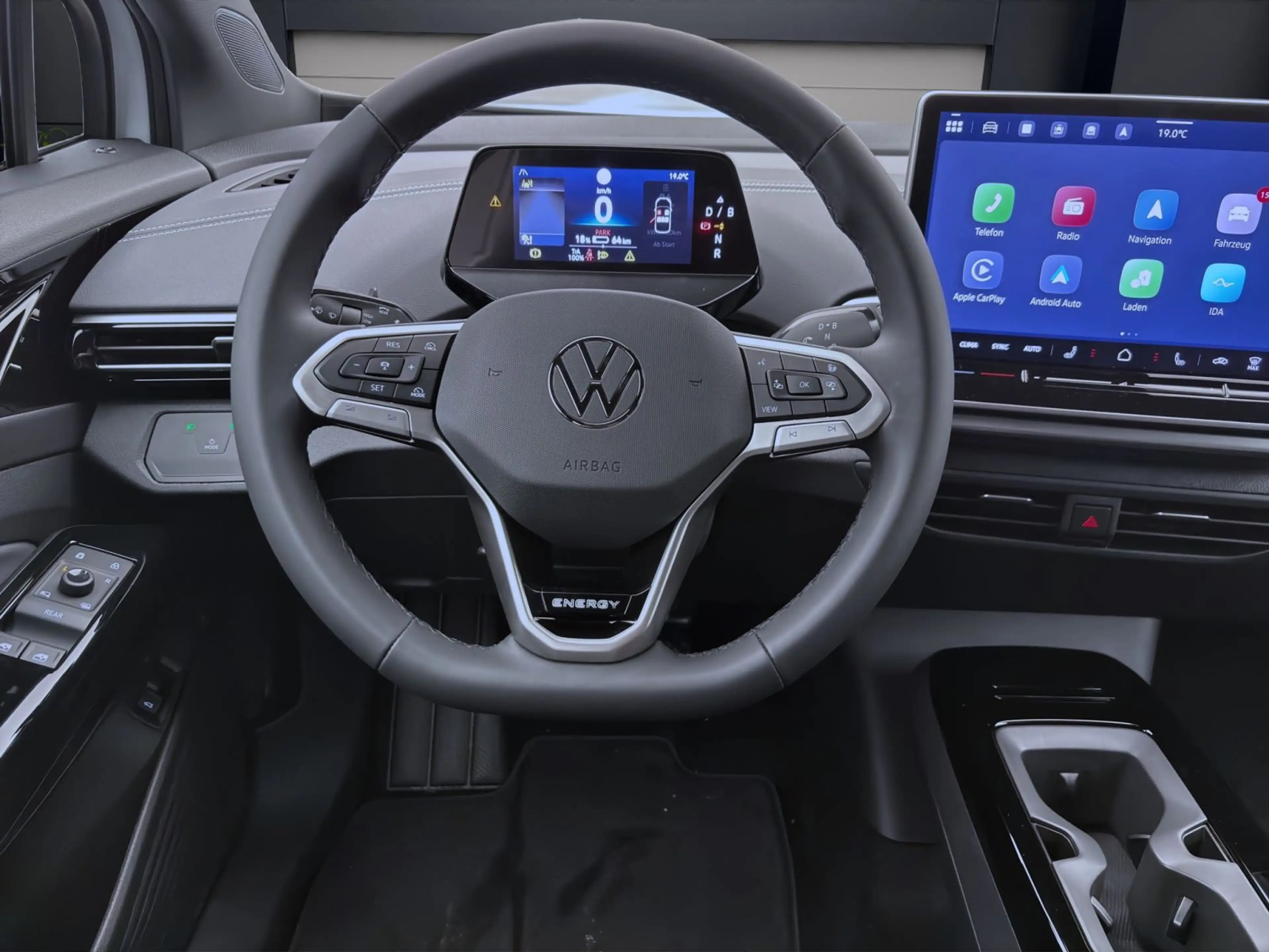 Volkswagen ID.4 PURE ENERGY AHK NAVI KAMERA SITZHZG — photo 12