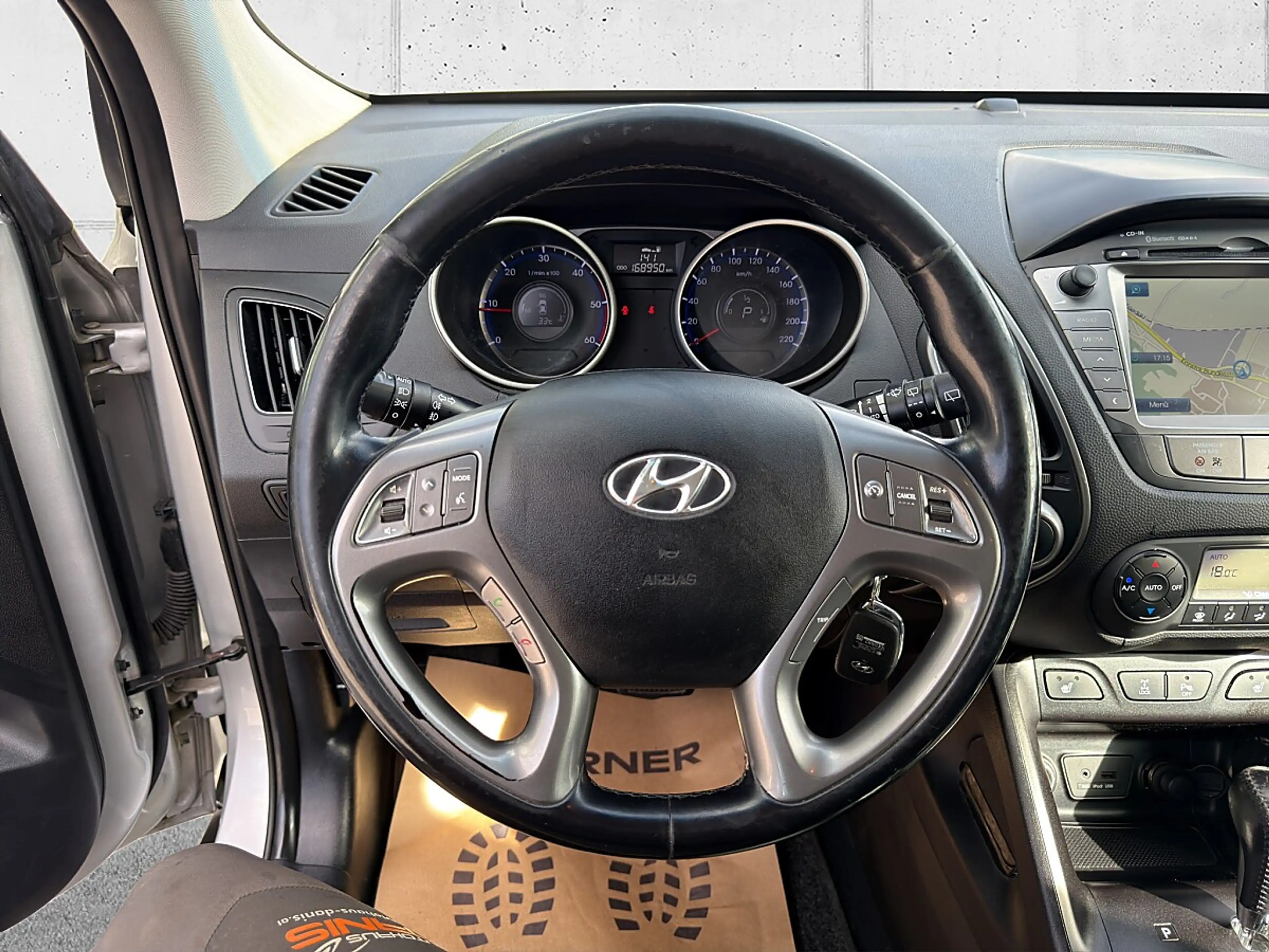 Hyundai iX35 2,0 CRDi GO Plus Aut. — photo 12