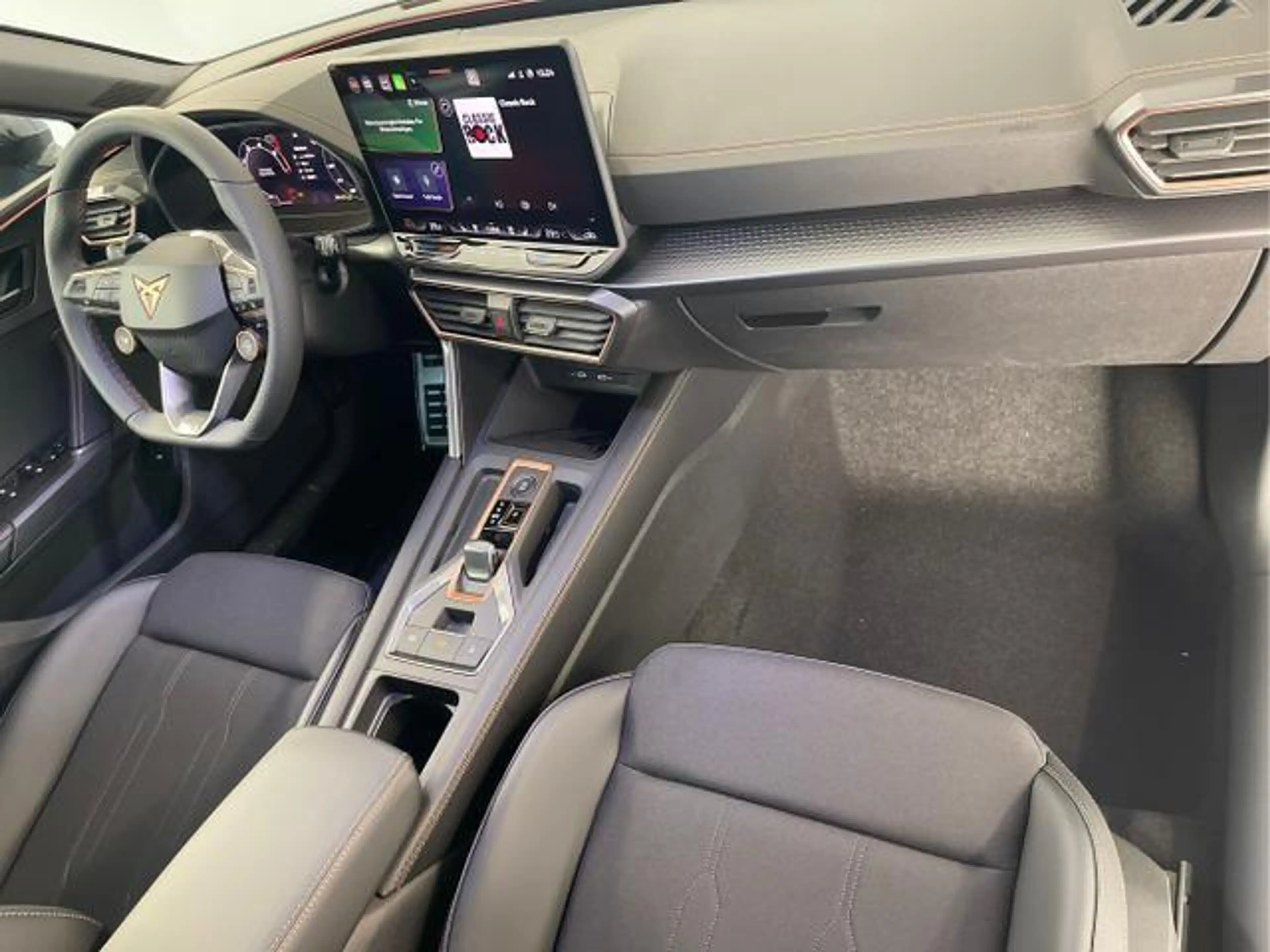 CUPRA Leon ST 150PS TDI DSG AHK+Sitzheiz+Kessy+Lenkradheiz+eH — photo 13