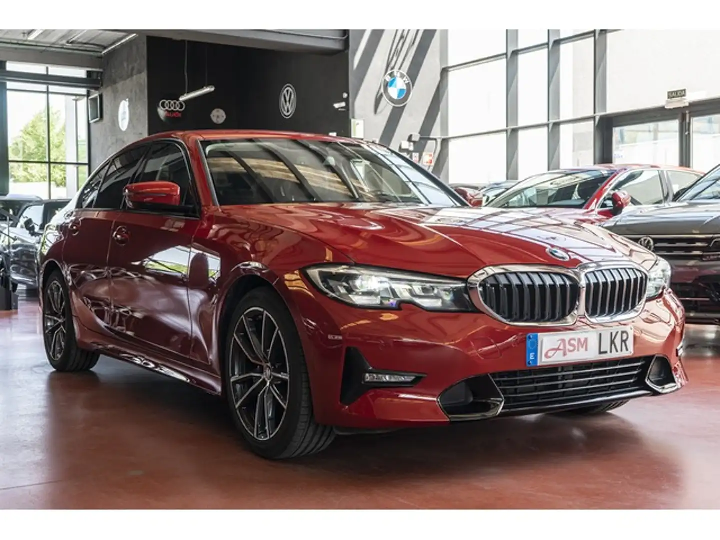 BMW 320 320dA Rojo - 2