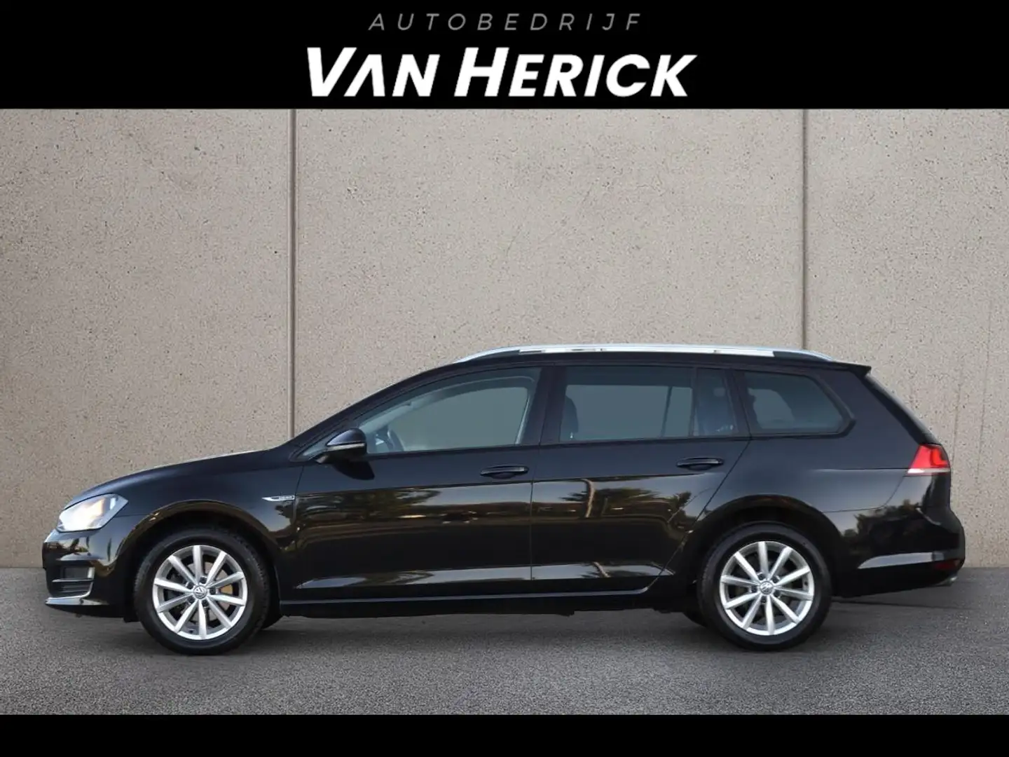 Volkswagen Golf Variant 1.2 TSI Lounge Automaat | Navigatie | Clima | Stoe Noir - 2