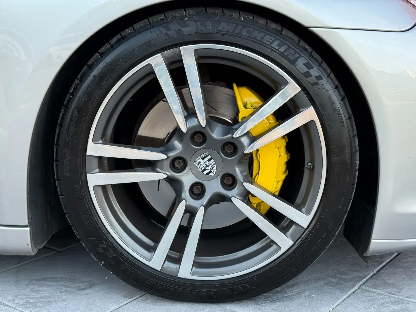 Porsche Panamera Diesel-3.0|Schiebed|Memory|PDLS|PDC|Navi|TurboRad Gris - 2