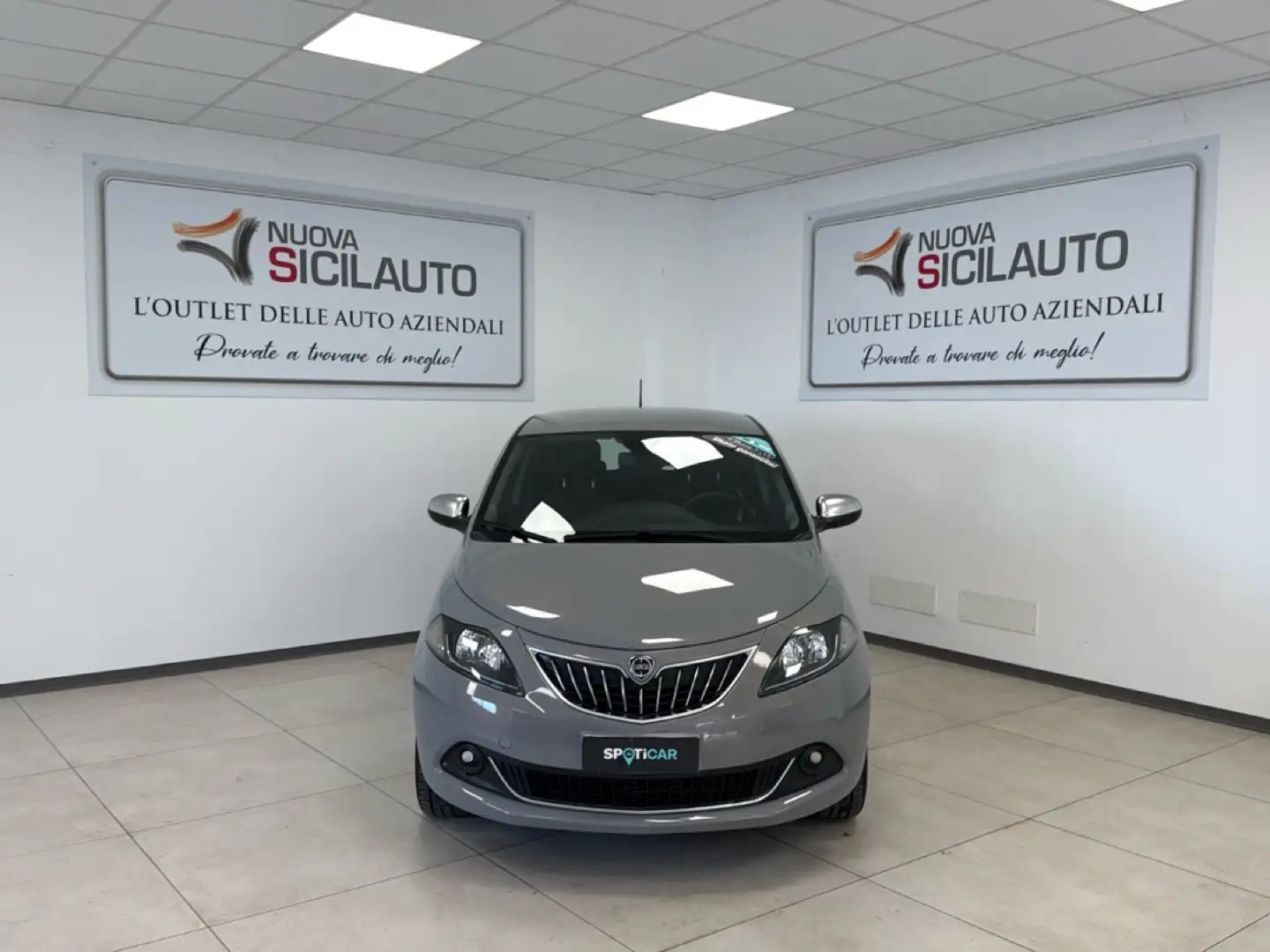 Lancia Ypsilon Ypsilon 1.0 FireFly 5 porte S&S Hybrid Alberta Fe - 1