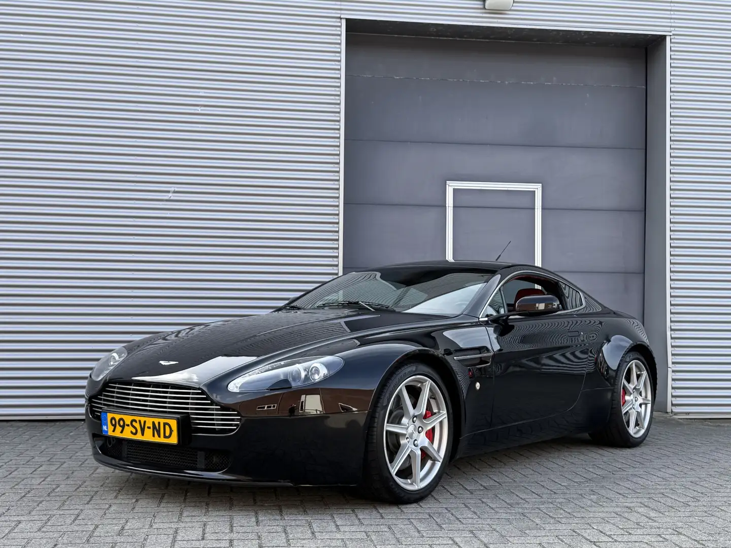 Aston Martin Vantage V8 4.3 V8 I NL. auto I 92000 km Schwarz - 1