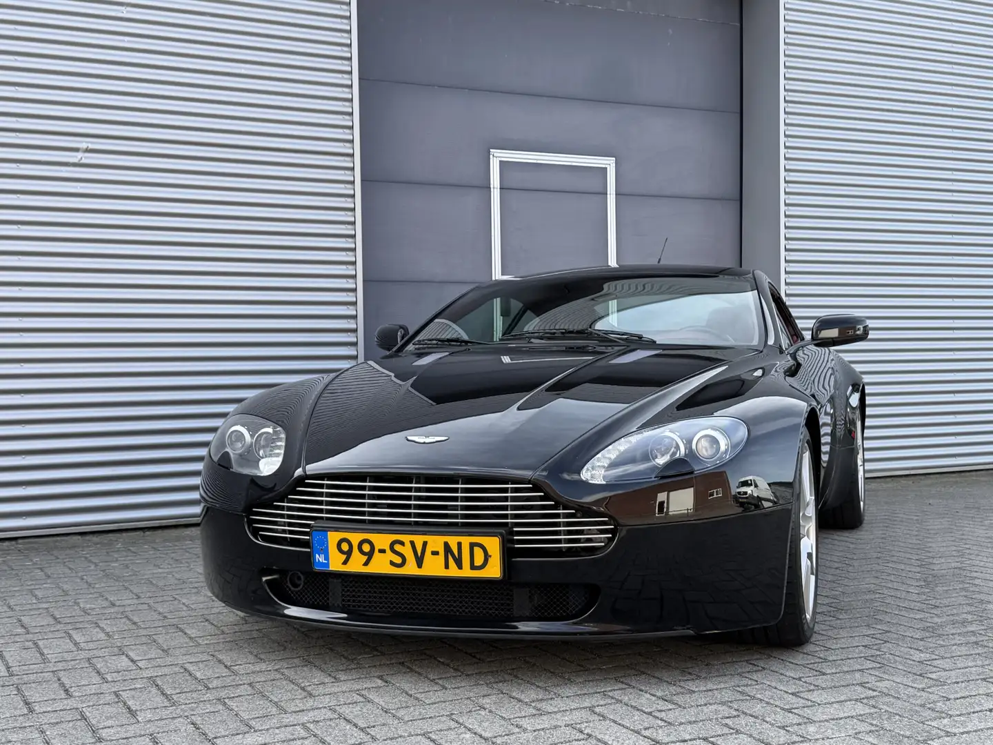 Aston Martin Vantage V8 4.3 V8 I NL. auto I 92000 km Schwarz - 2