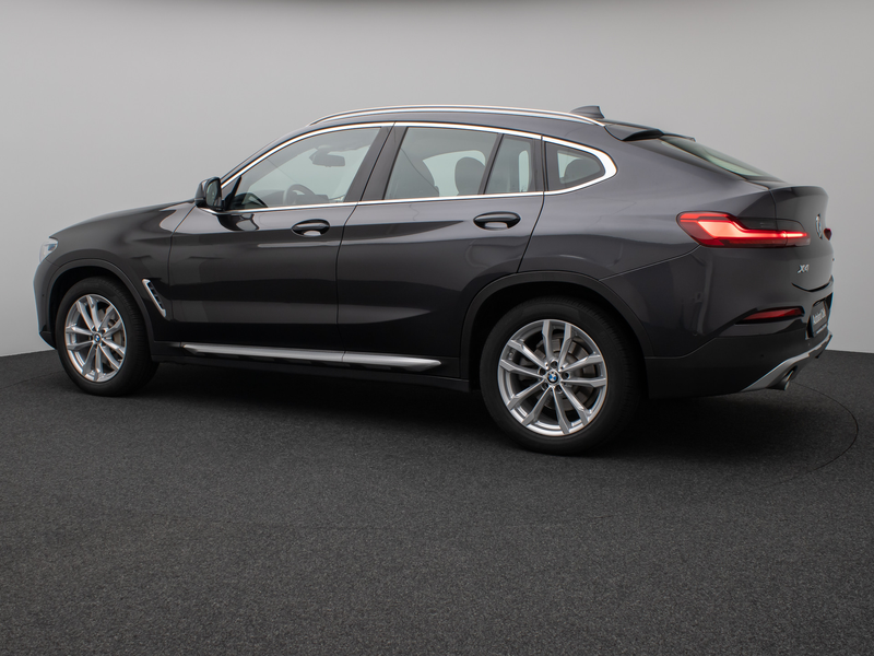 BMW X4 xLine Panorama Kamera HUD HiFi DisplKey — photo 10