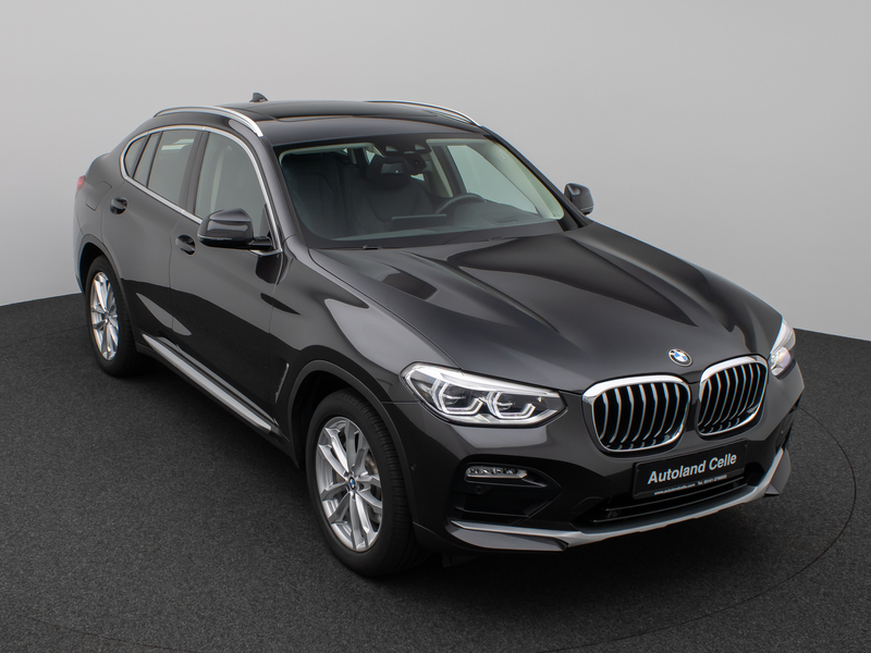BMW X4 xLine Panorama Kamera HUD HiFi DisplKey — photo 3