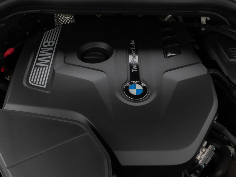 BMW X4 xLine Panorama Kamera HUD HiFi DisplKey — photo 14