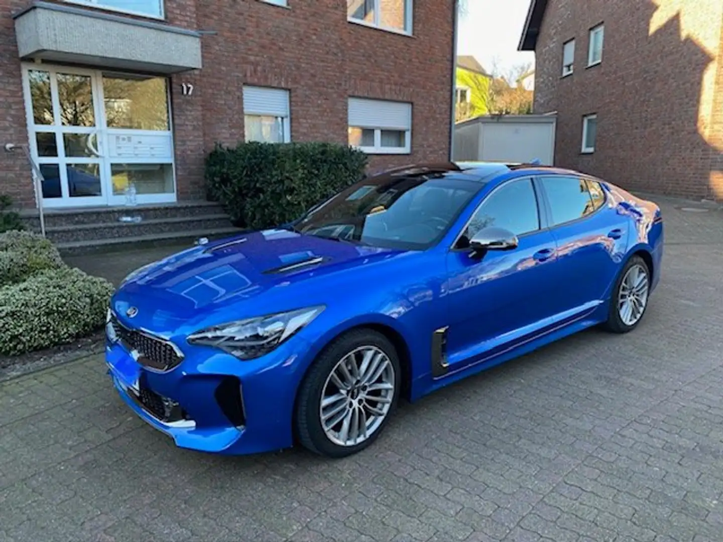 Kia Stinger GT-LINE, VOLLAUS., 2WD, WENIG KM,GARANTIE BIS 2027 Blau - 2