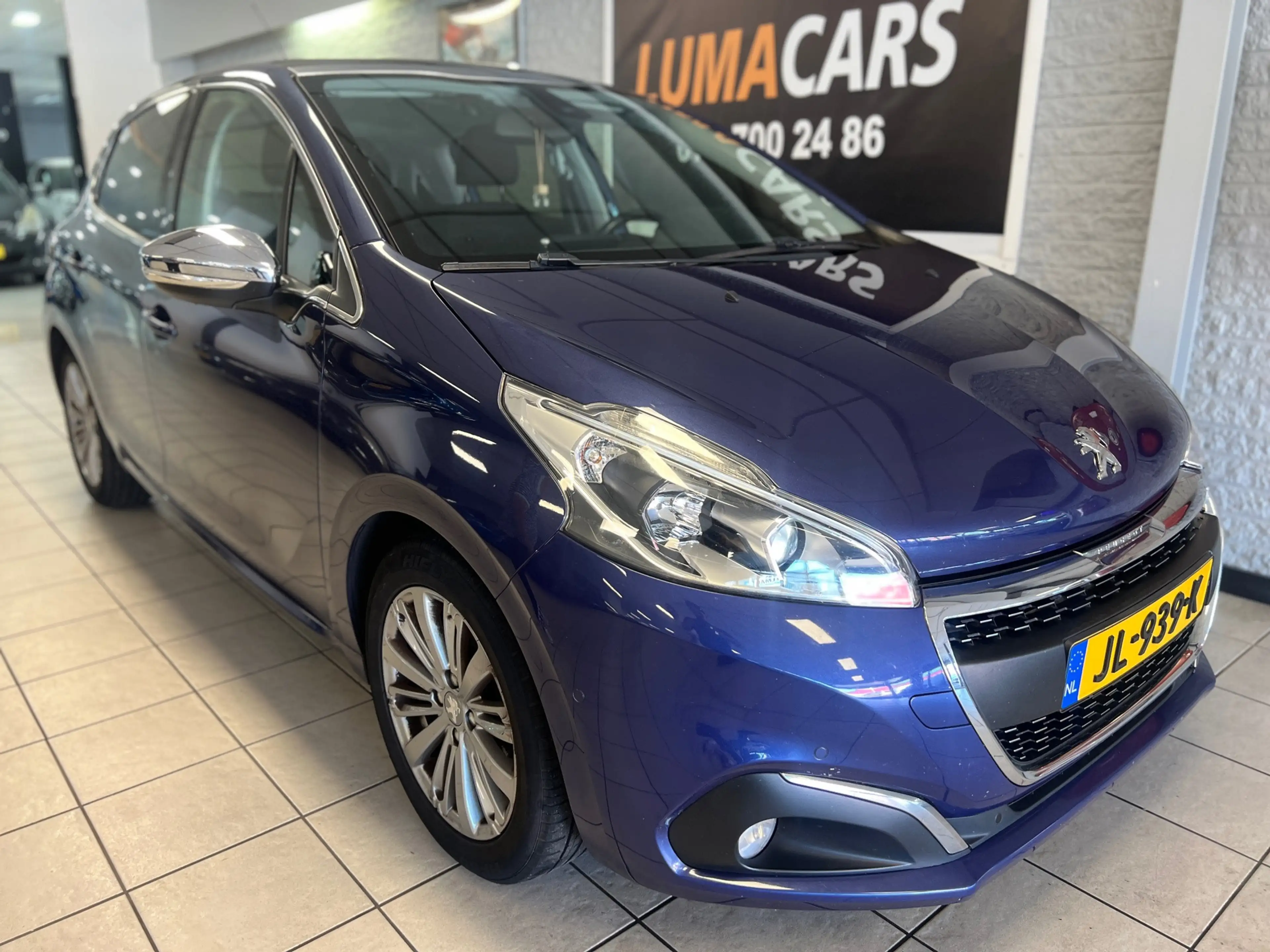 Peugeot 208 1.2 PureTech Allure | Nieuwe APK | Camera | pano