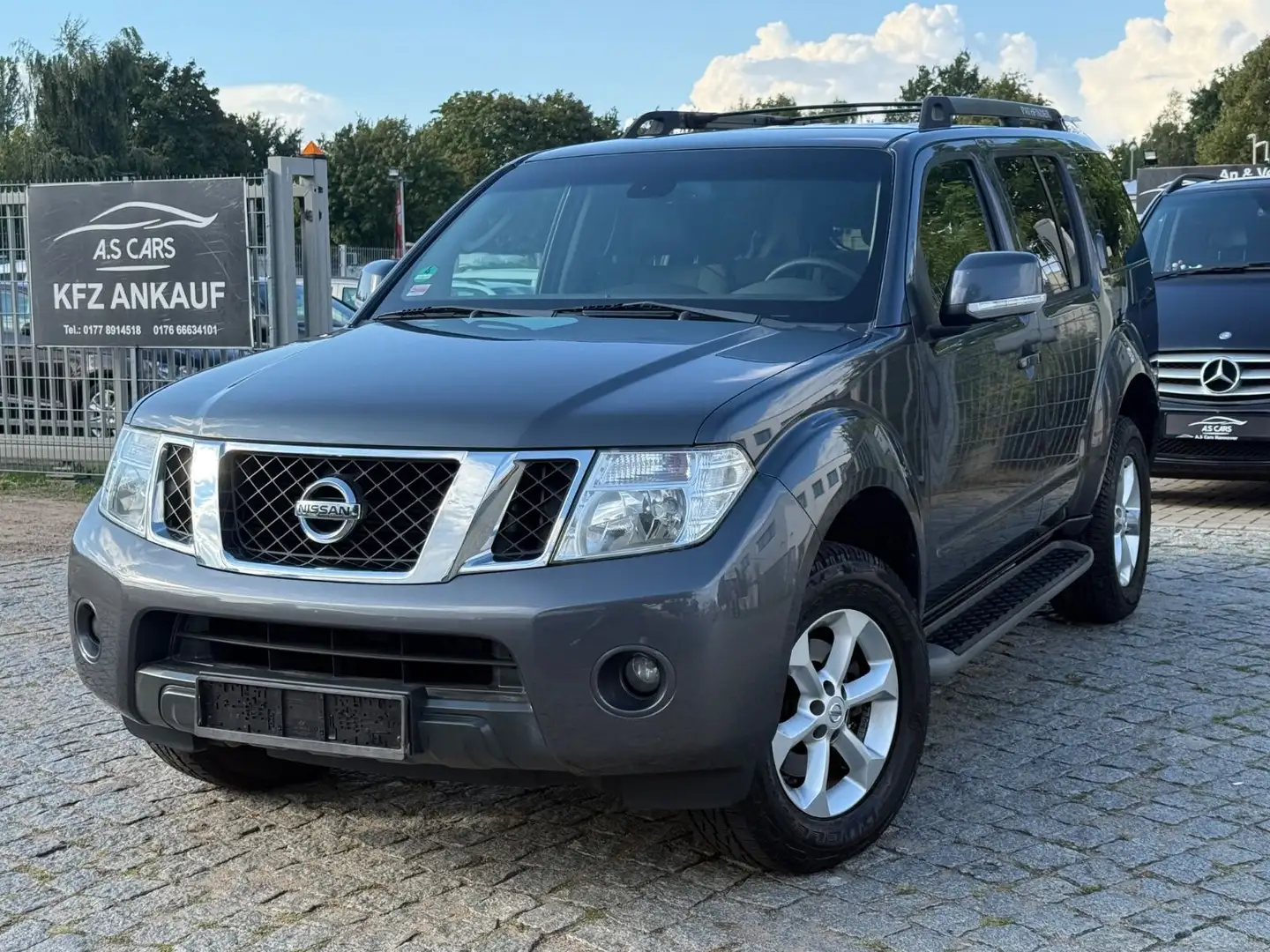 Nissan Pathfinder 2.5 dCi 4WD*AHK*Klima*7-Sitze*Euro5 Bleu - 1