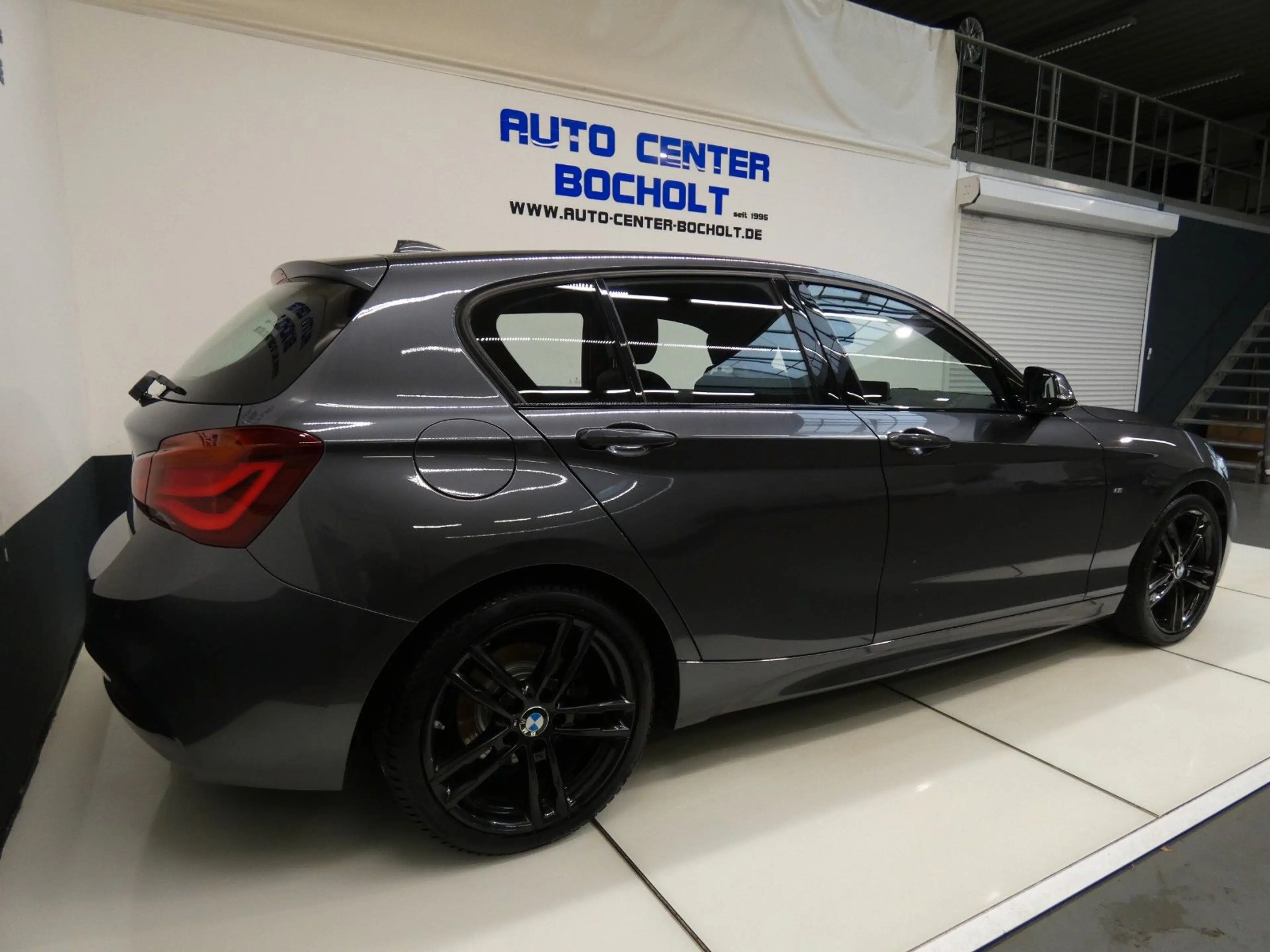 BMW 118 i Edition M Sport*Navi*LED*PDC*Leder — photo 8