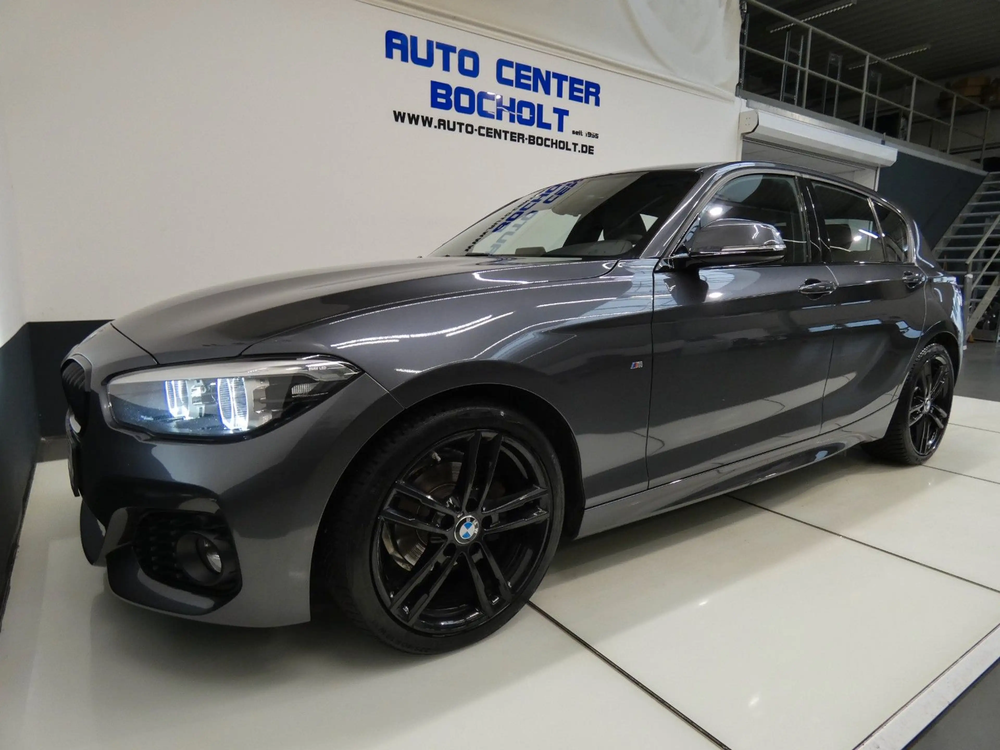 BMW 118 i Edition M Sport*Navi*LED*PDC*Leder — photo 10