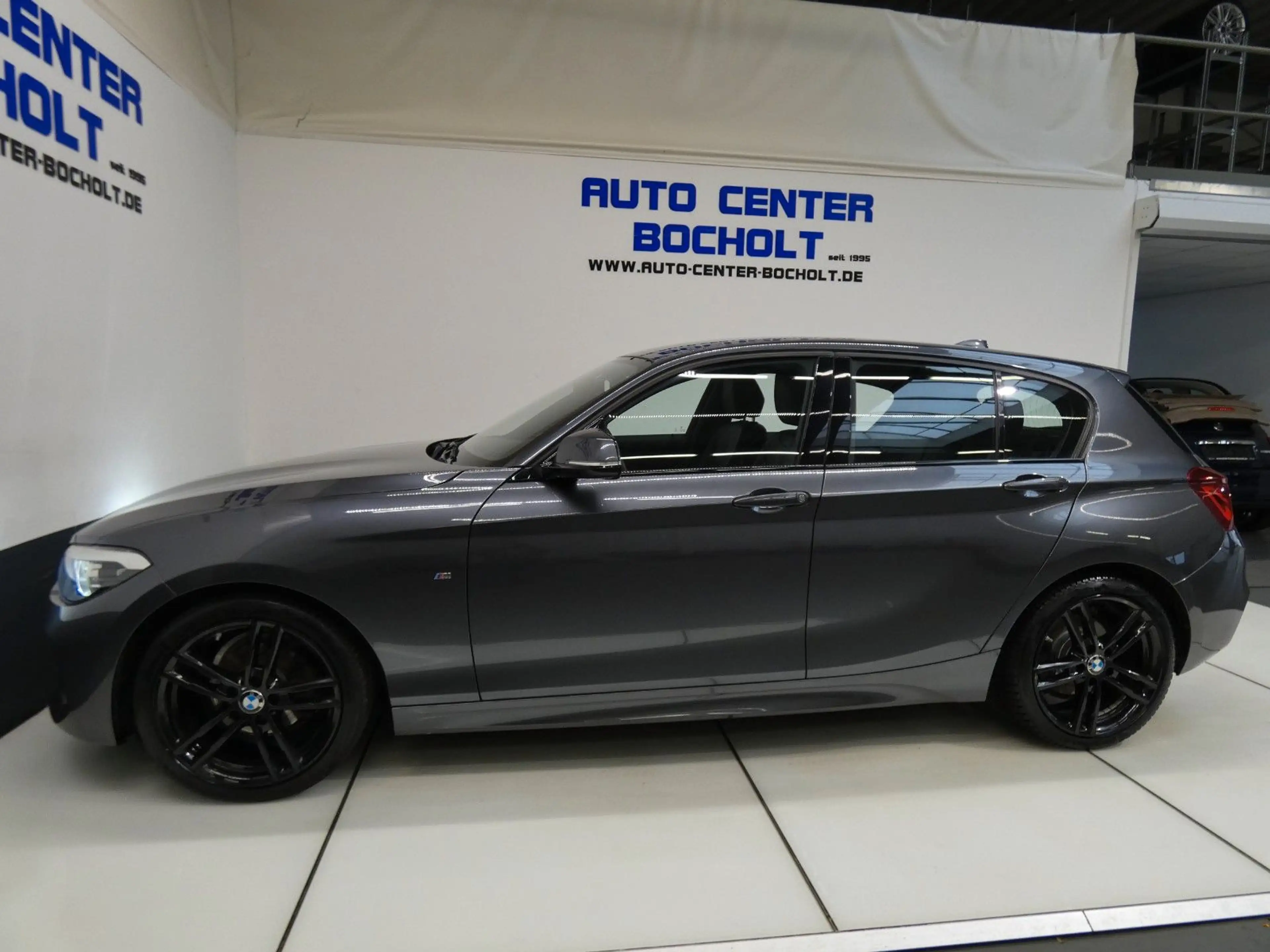 BMW 118 i Edition M Sport*Navi*LED*PDC*Leder — photo 12