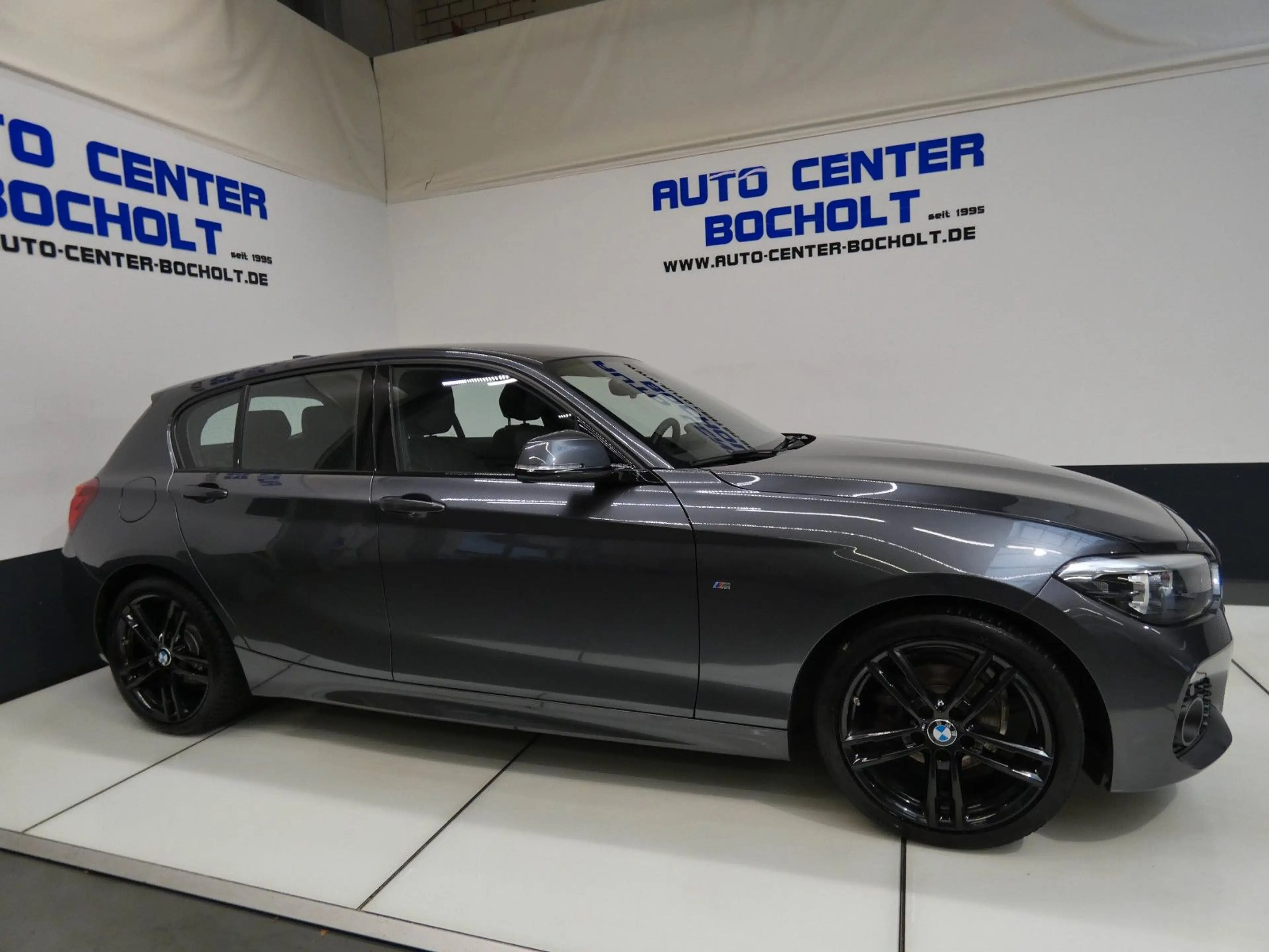 BMW 118 i Edition M Sport*Navi*LED*PDC*Leder — photo 4