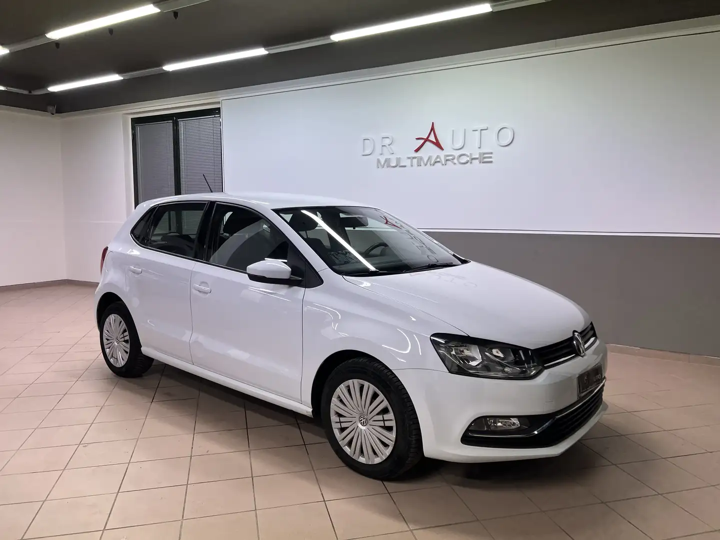 Volkswagen Polo 5p 1.4 tdi Comfortline 75cv modello restyling Weiß - 1