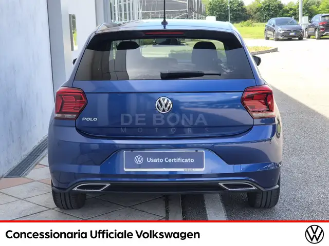 Volkswagen Polo view 5