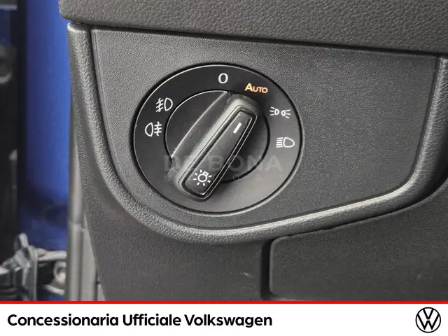 Volkswagen Polo view 18