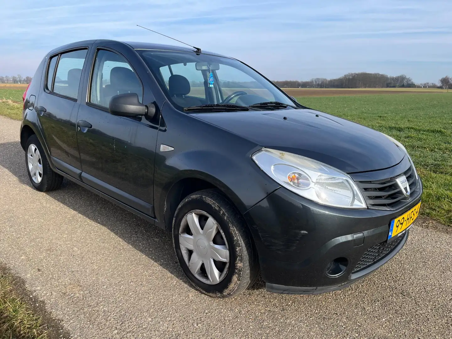 Dacia Sandero 1.4 Ambiance |Unieke kans| Grau - 2