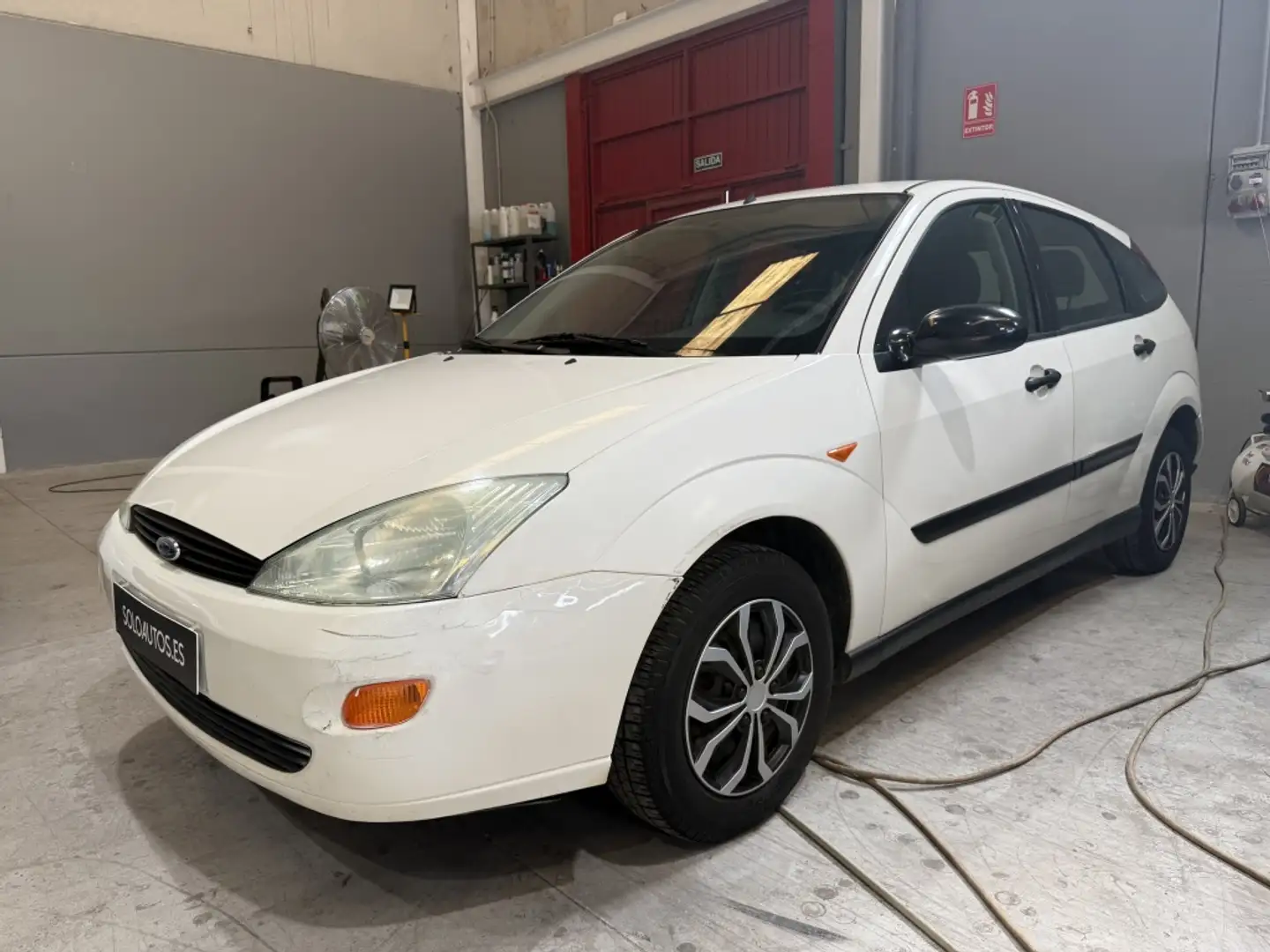 Ford Focus 1.6i 16v Ambiente Blanco - 2