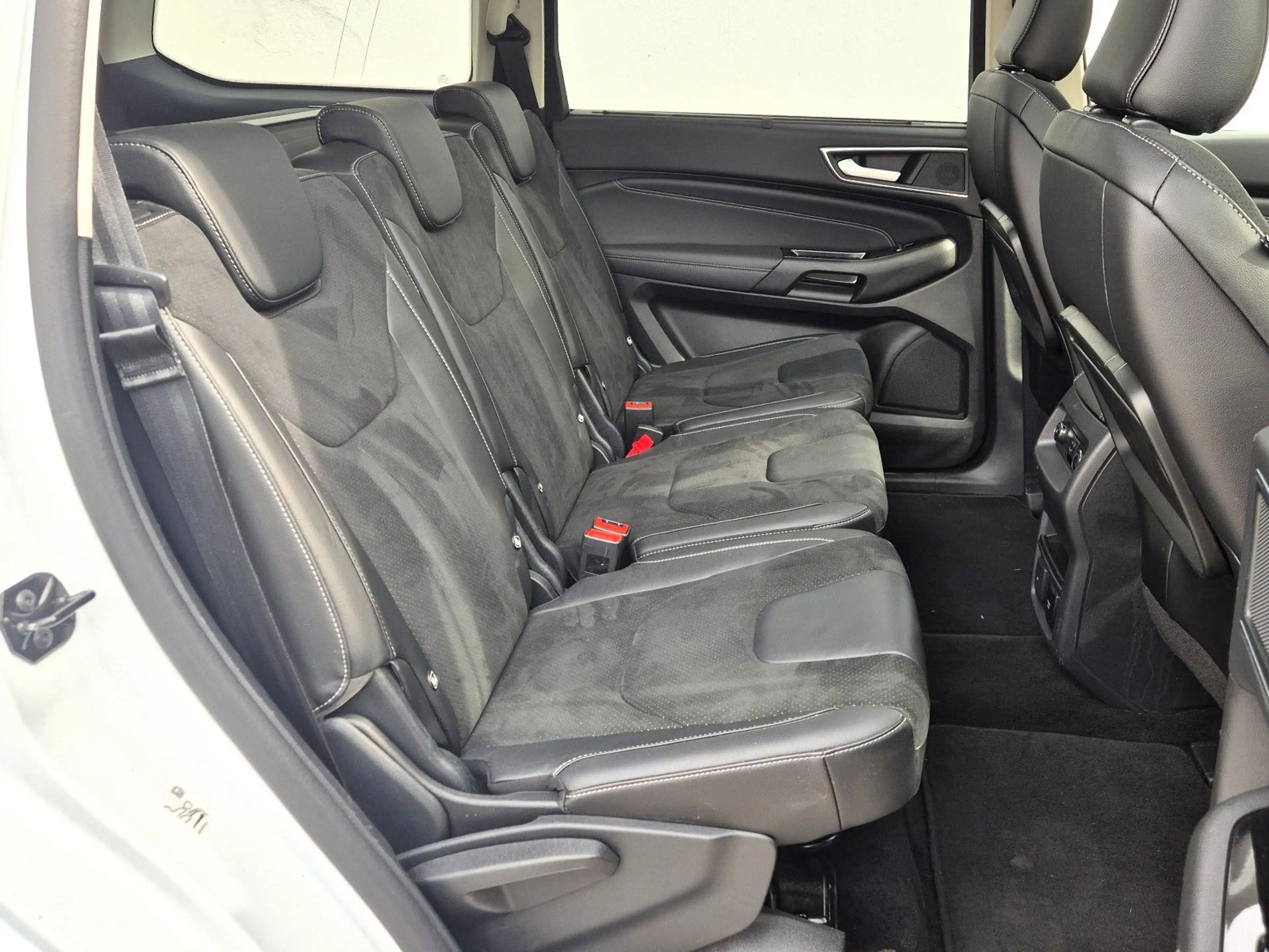 Ford Galaxy Titanium AWD 2.0 TDI EcoBlue ||7-Sitzer|| — photo 13