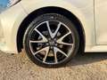 Toyota Yaris Hybrid Style 1. Hand *8.000KM* Schwarz - thumbnail 9