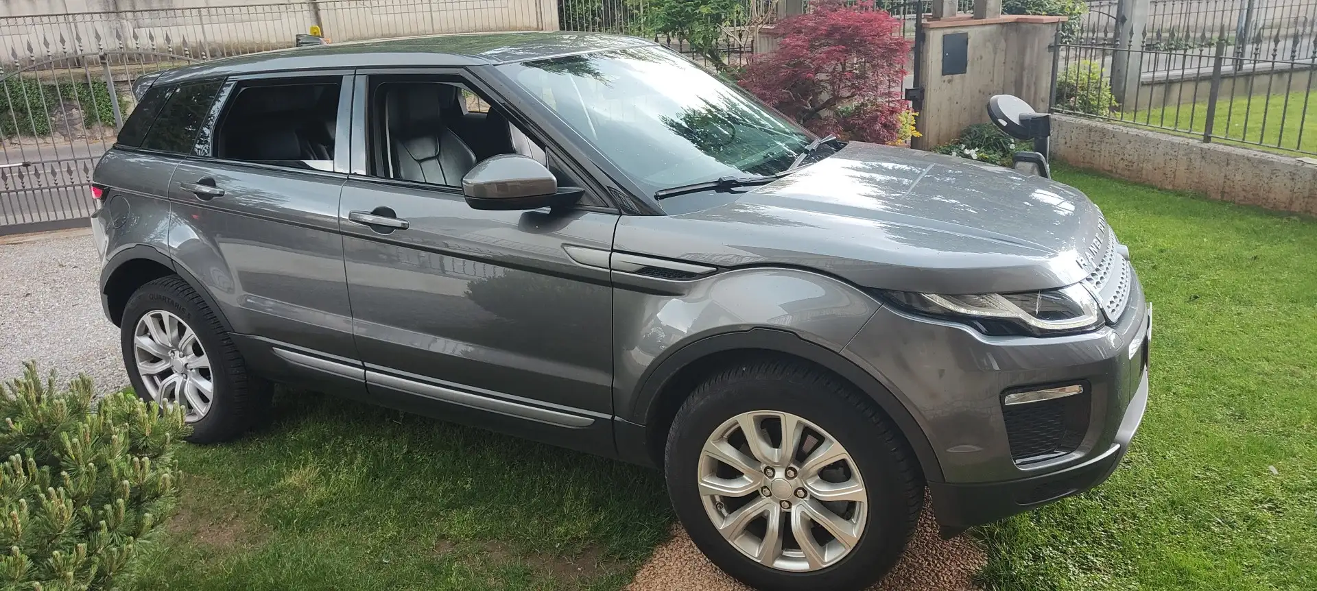 Land Rover Range Rover Evoque 5p  td4 Launch edition 150cv - 1