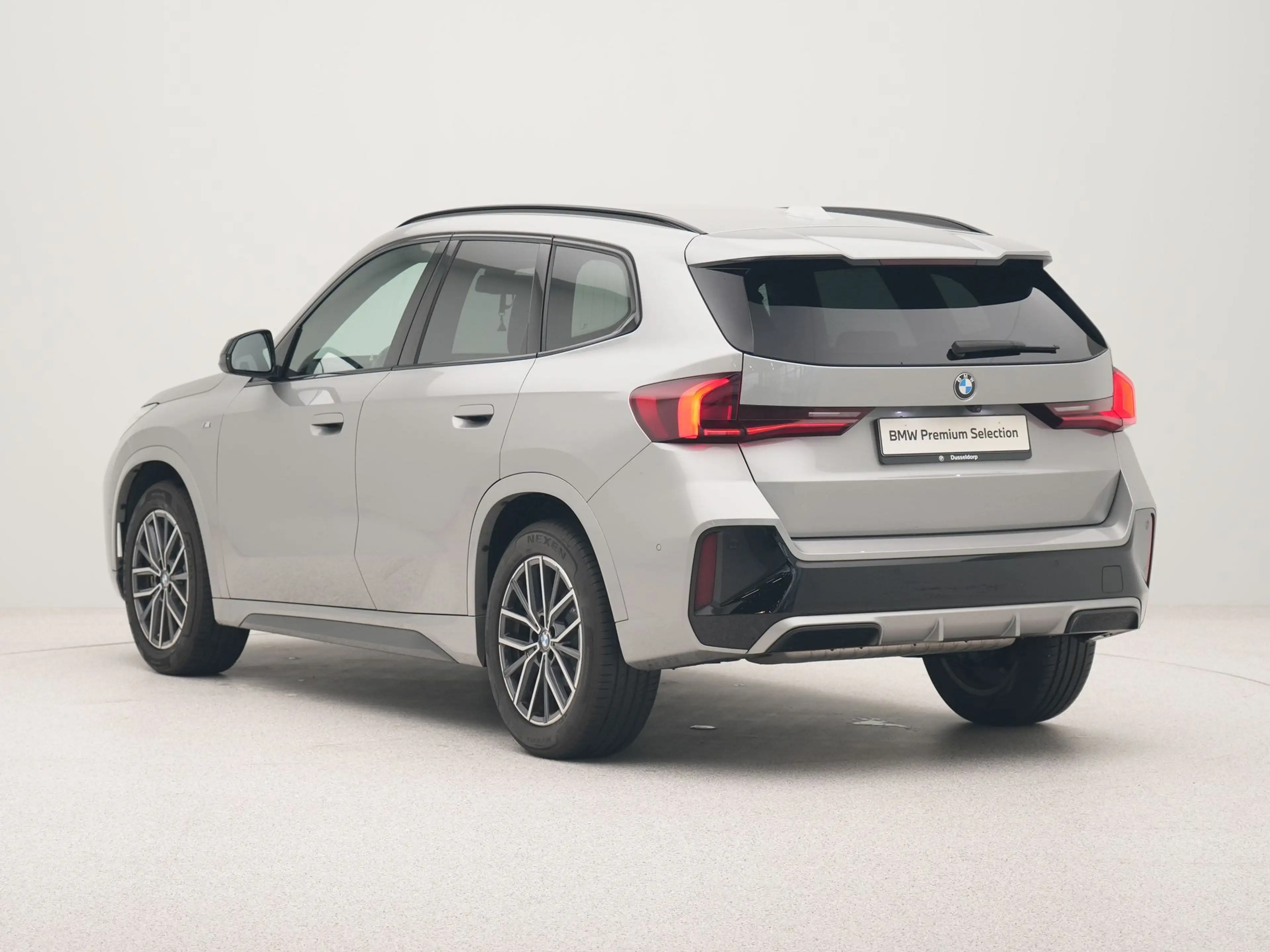 BMW X1 sDrive20i — photo 10