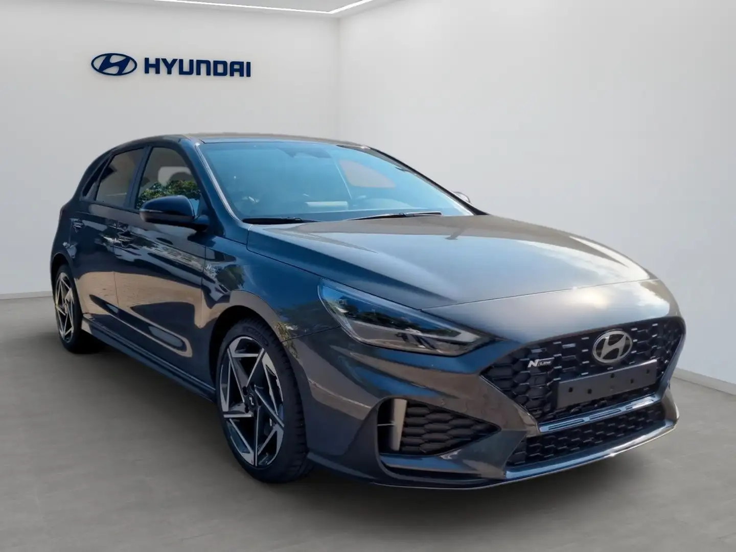 Hyundai i30 *N-LINE*Sitz-Paket*Memory*TOP! AUGUSTAKTION! Gris - 2